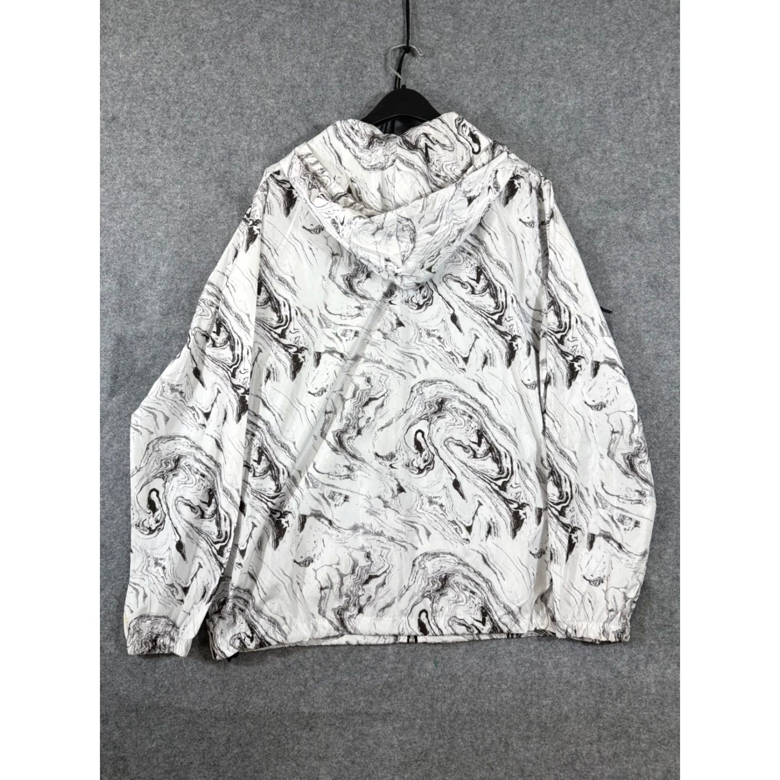 Vintage Beautiful Giant Windbreaker Jacket Mens L White Marble Print Hooded Zip Up NWOT Size US L / EU 52-54 / 3 - 7 Thumbnail