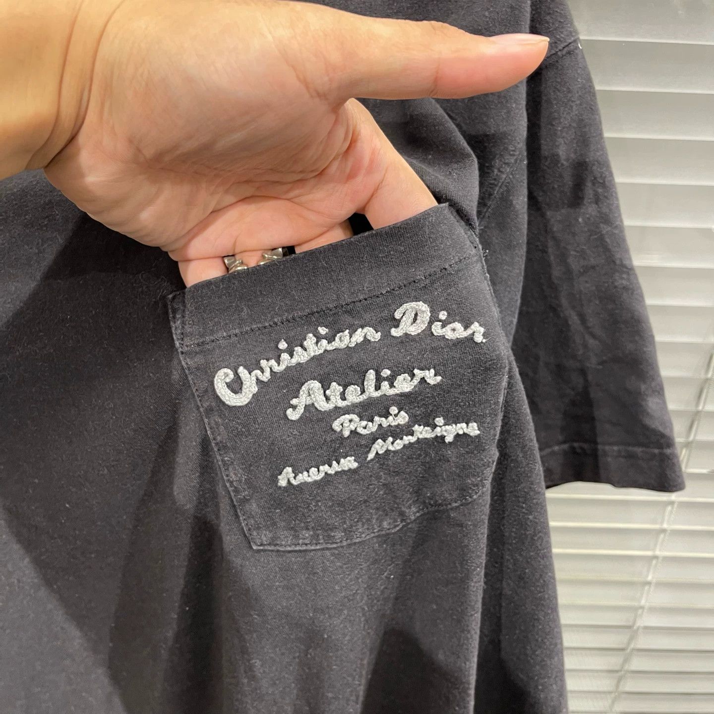 Dior Dior Embroidered Slogan F/B S/S Tee M 95 New Flaws Size US M / EU 48-50 / 2 - 4 Thumbnail