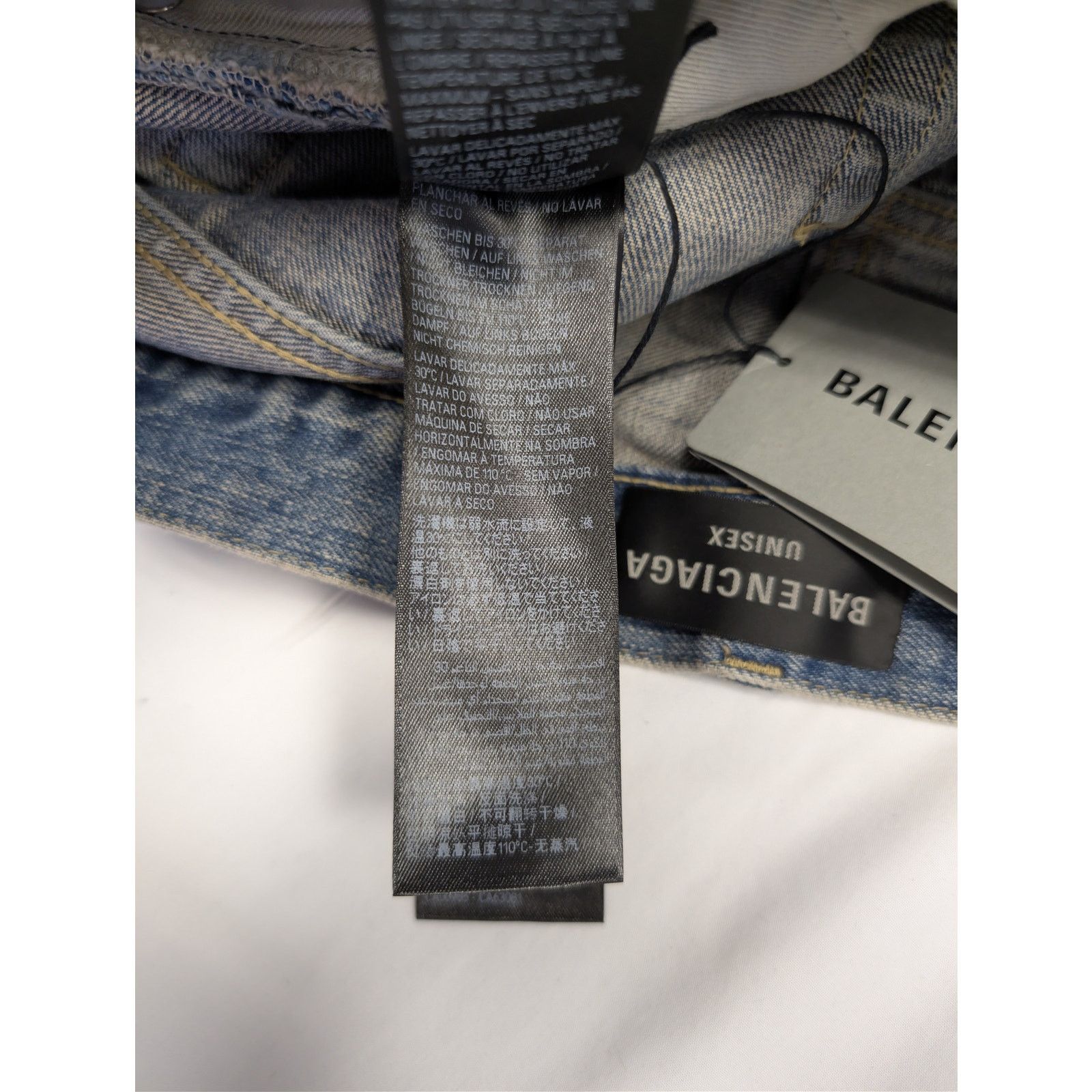 Balenciaga o1rshd1 Unisex Organic Selvedge Denim Flared Pants in Blue Size US 30 / EU 46 - 18 Thumbnail