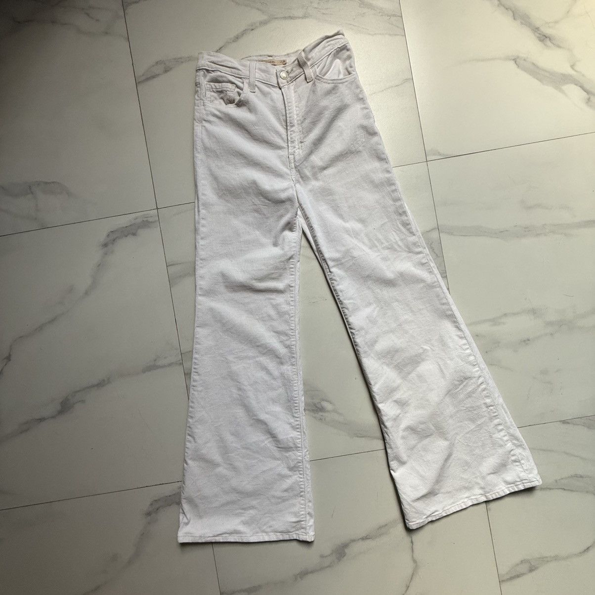 Levi's Vintage Clothing Vintage Y2K Levi’s Ribcage Bell Capital ‘E’ Corduroy Pants Size 26" / US 2 / IT 38 - 4 Thumbnail