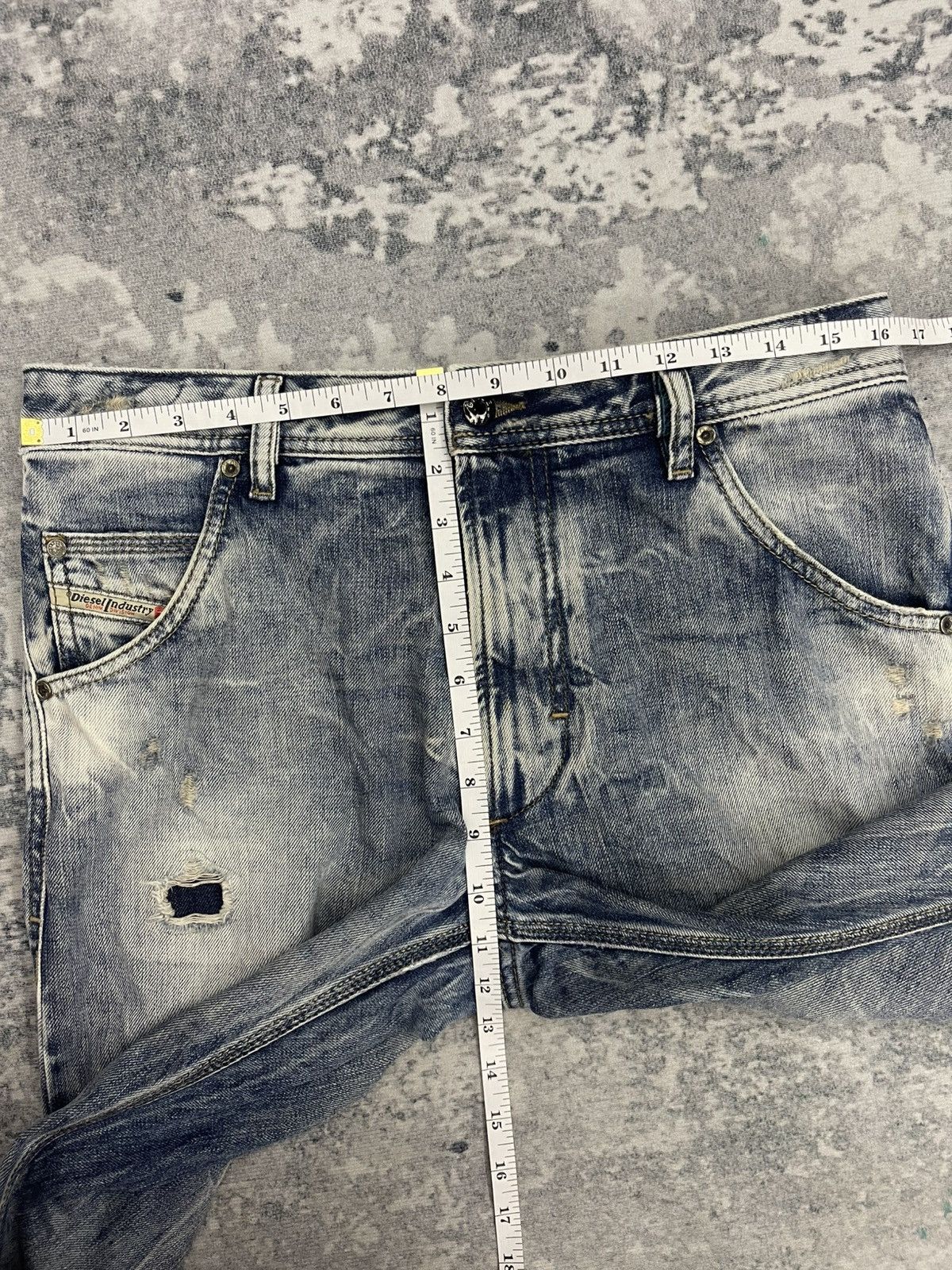 Diesel Diesel Krooley 0813Z Regular Slim-Carrot Distressed Jeans Size US 30 / EU 46 - 23 Thumbnail