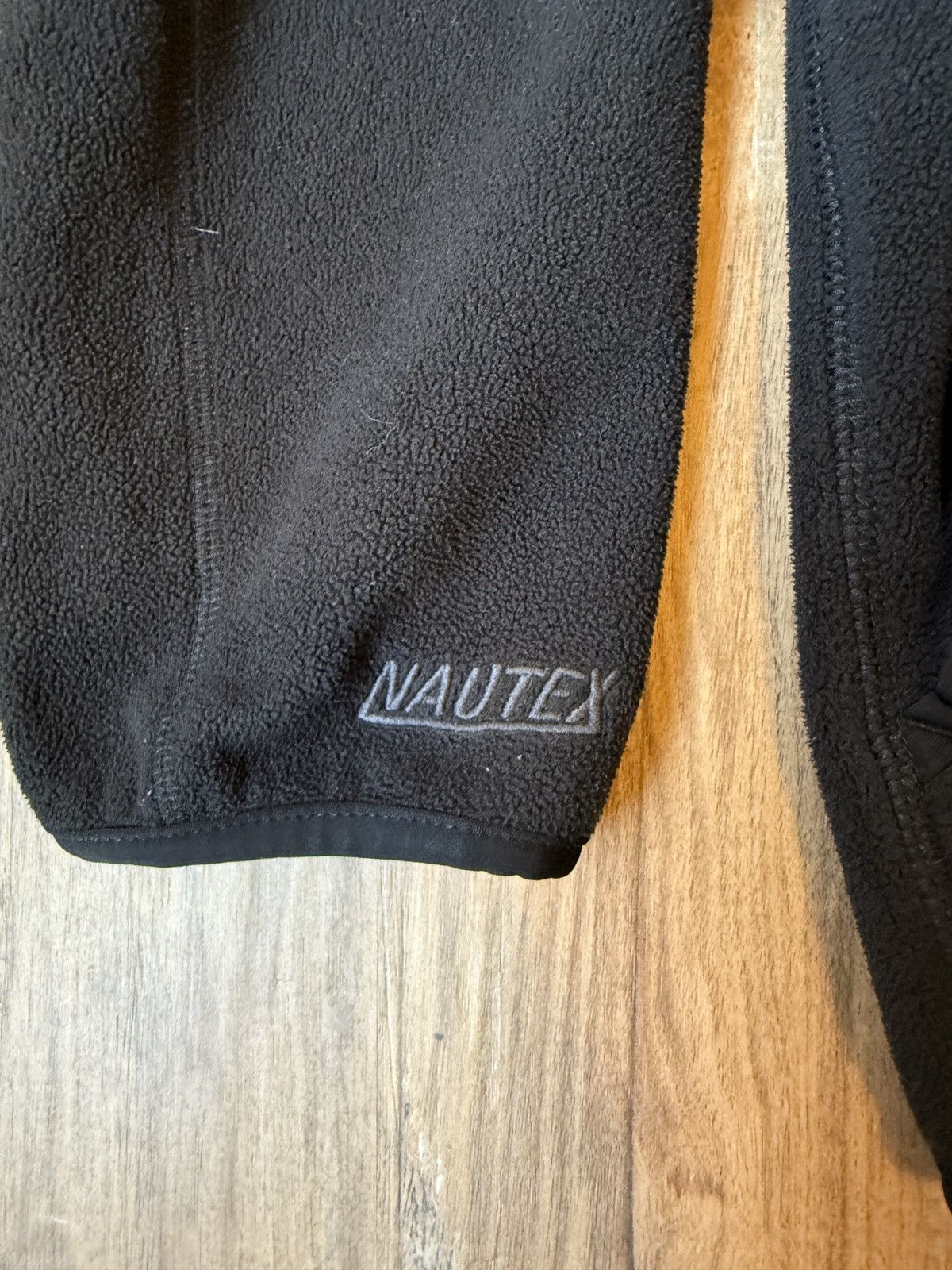 Nautica Vintage Black Nautica Pullover Size US L / EU 52-54 / 3 - 5 Thumbnail