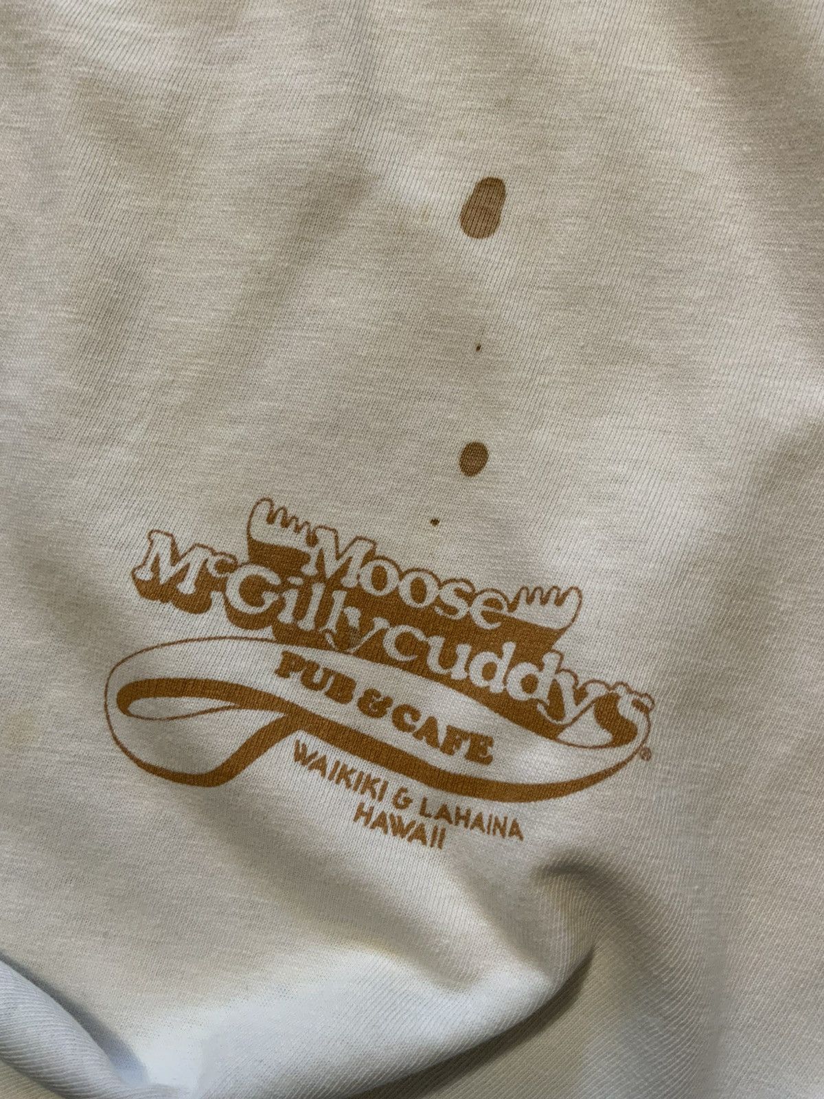 Vintage Vintage 90s Moose McGillycuddys Hawaii Hang Loose T-Shirt Size US M / EU 48-50 / 2 - 8 Thumbnail
