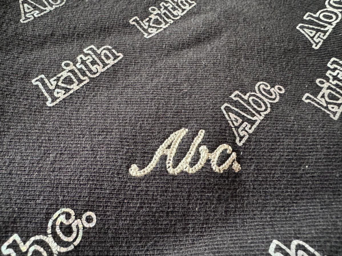 Advisory Board Crystals × Kith Small Holographic Print Sweatpant Black ABC Pants 123. Size US 30 / EU 46 - 14 Thumbnail