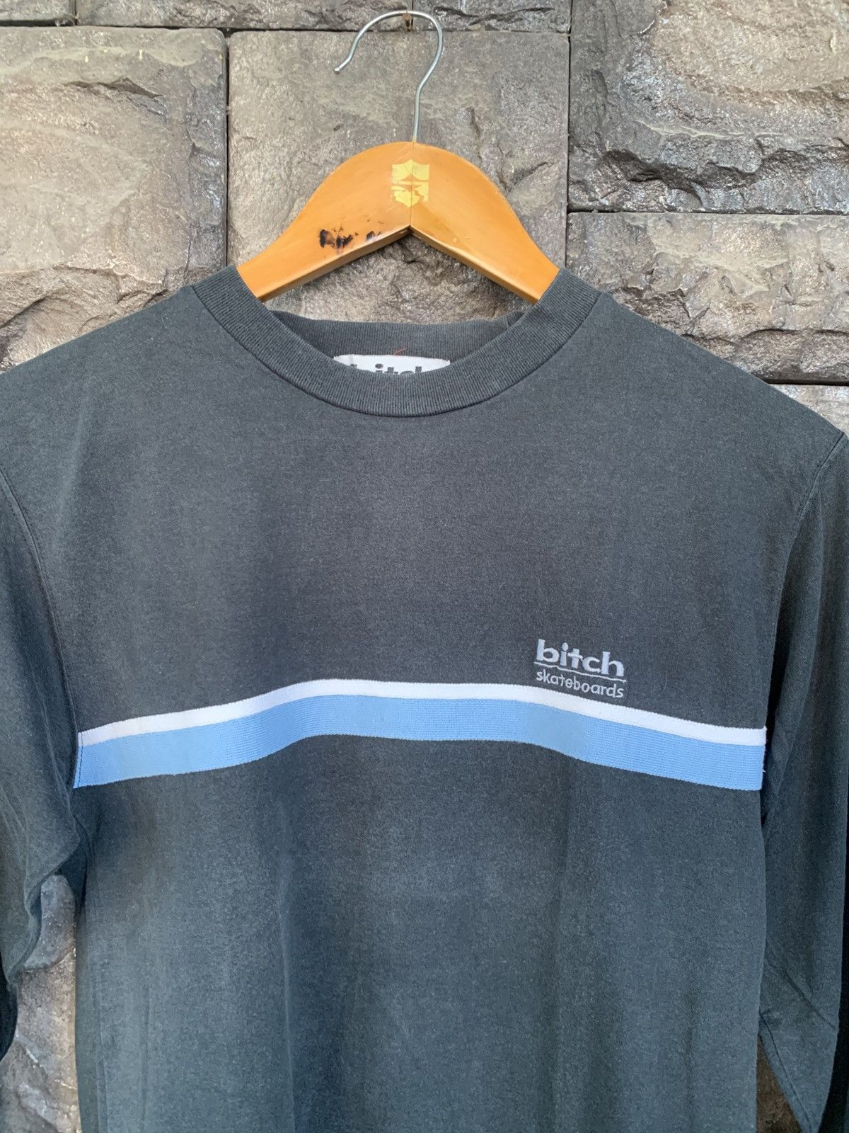 Vintage Vintage 90s Bitch Skateboards Long Sleeve T shirt Size US S / EU 44-46 / 1 - 2 Thumbnail