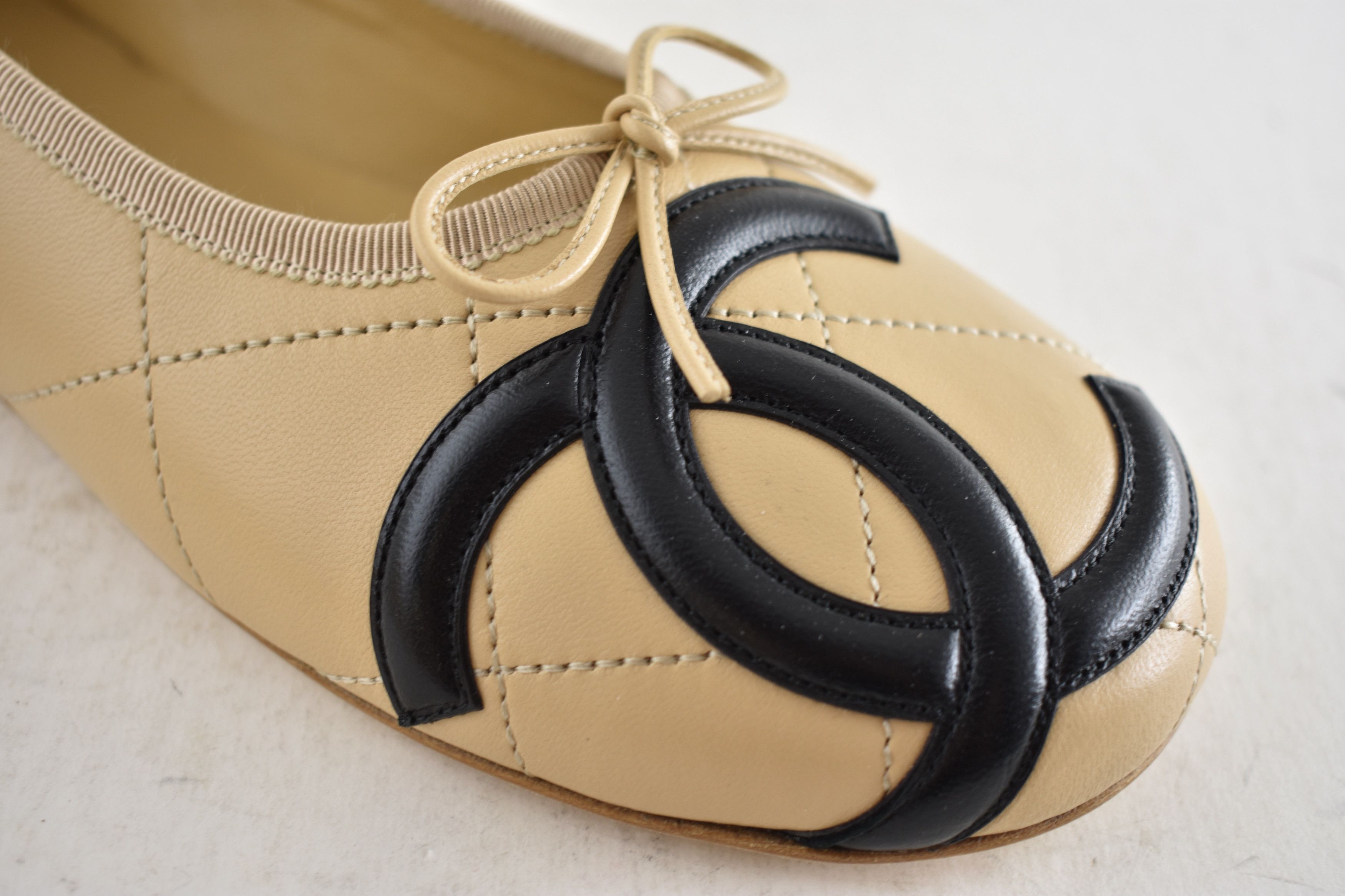 Chanel 26M Coco Beach Cambon Black CC Logo Ballet Ballerina Flat 41 Size US 11 / IT 41 - 6 Thumbnail
