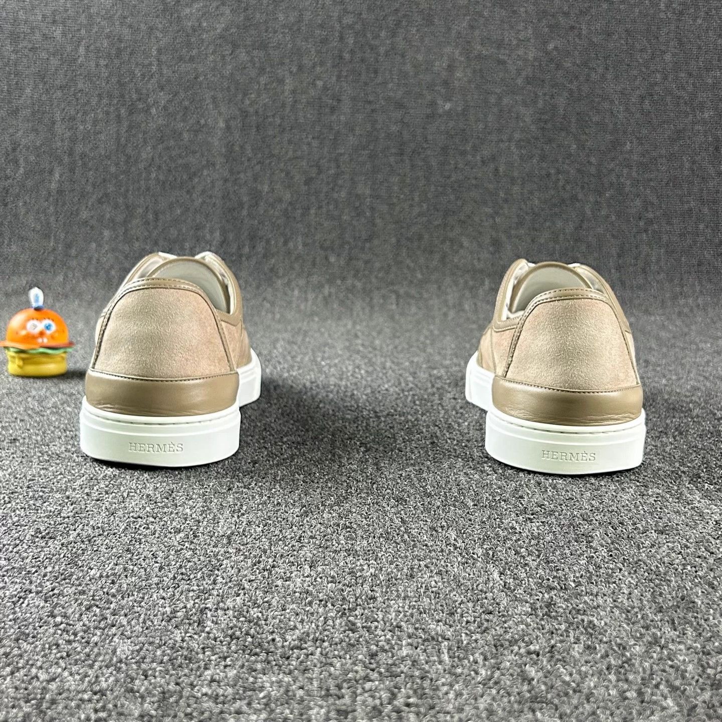 Hermes Hermes Gray Logo Sneakers 43 Size US 10 / EU 43 - 5 Thumbnail