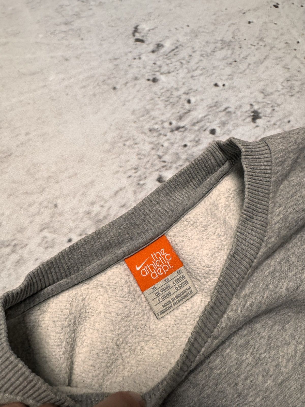 Nike × Vintage NIKE VINTAGE CENTER LOGO OVERSIZE BOXY SWEATSHIRT Size US XL / EU 56 / 4 - 6 Thumbnail