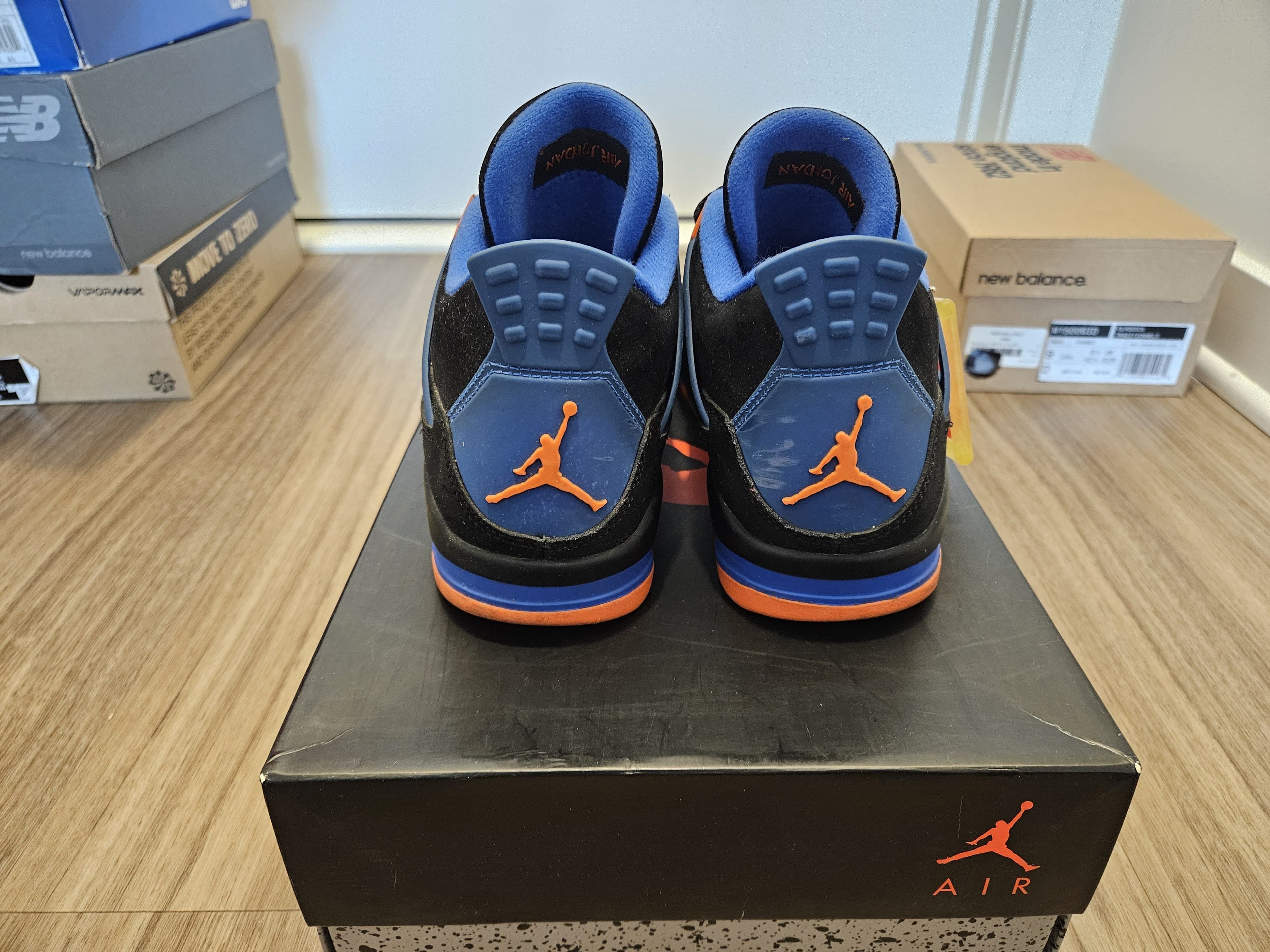 Jordan Brand Rare Jordan 4 Retro Cavs Men's Size US 8.5 / EU 41-42 - 5 Thumbnail