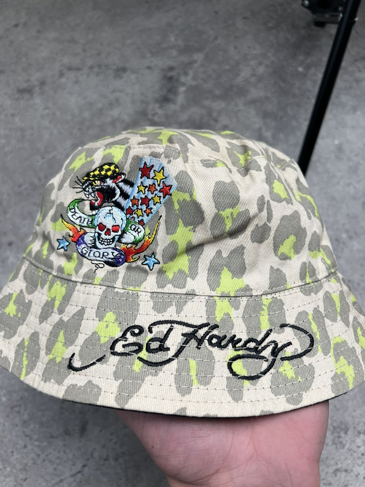 Ed Hardy RARE🔥Ed Hardy Embroidered Tiger Reversible Bucket Hat Panama Size ONE SIZE - 3 Thumbnail