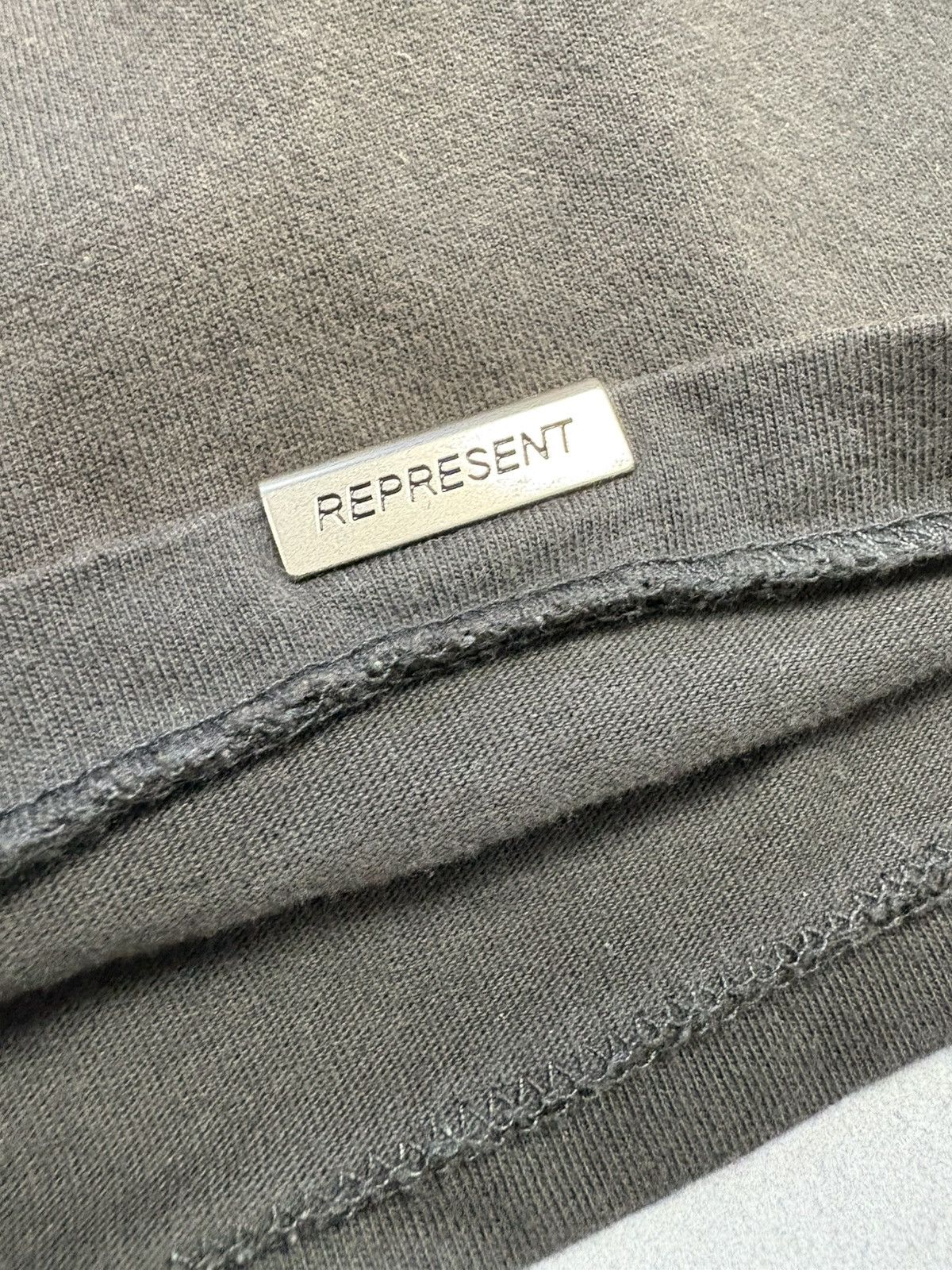 Represent Clo. Represent x Oasis “Definitely Maybe” 1994 Anniversary Tee Size US M / EU 48-50 / 2 - 9 Thumbnail