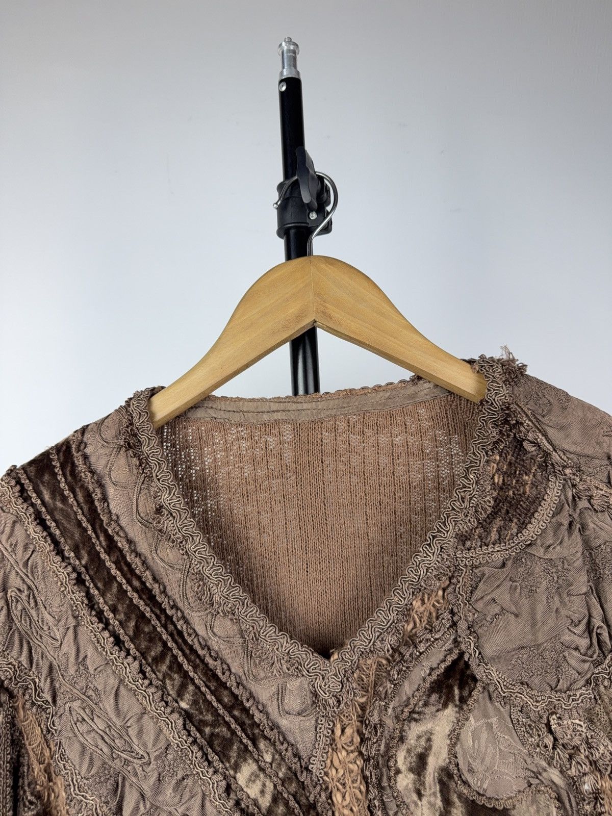 Japanese Brand Designer Avant Garde Retro Barroco Fluffy knitted sweater Size M / US 6-8 / IT 42-44 - 5 Thumbnail