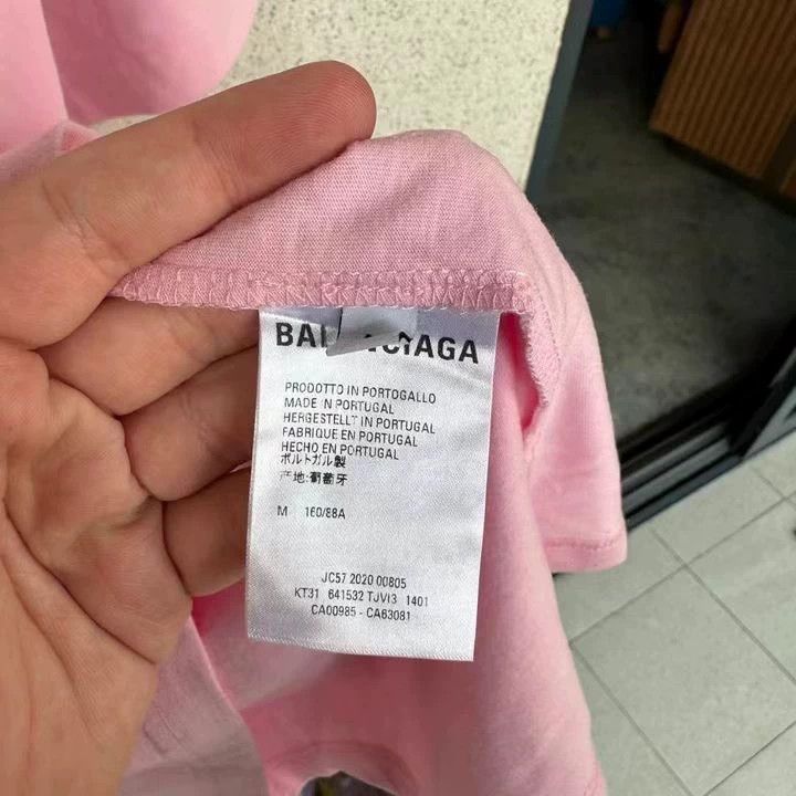 Balenciaga Balenciaga Pink seven-language short sleeve m size Size US M / EU 48-50 / 2 - 4 Thumbnail