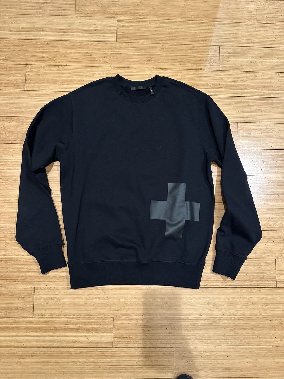 Helmut Lang Helmut Lang Cross Crewneck Size Small Size US M / EU 48-50 / 2 - 3 Thumbnail