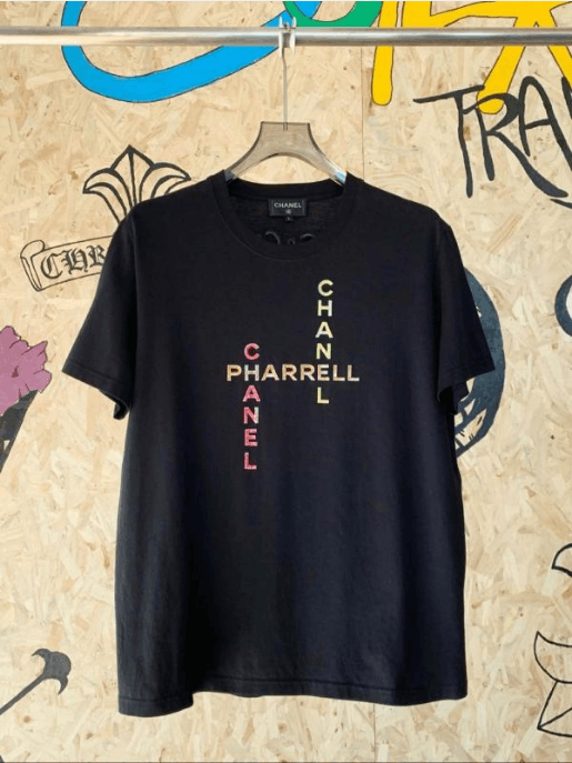 Chanel Chanel Uniform CC Logo T-shirt Black Color | Grailed