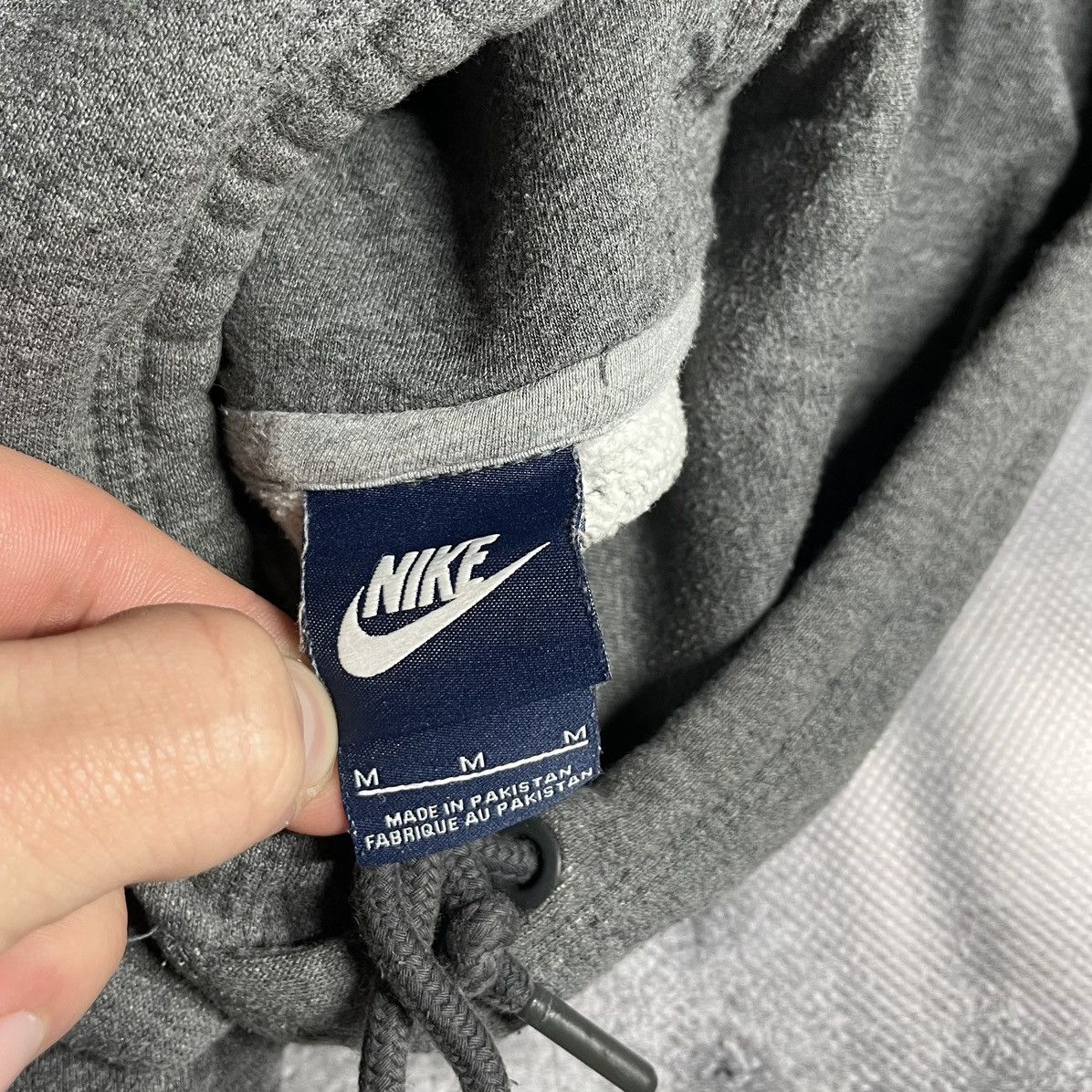 Nike × Vintage Vintage Nike Hoodie Small Logo USA Size US M / EU 48-50 / 2 - 3 Thumbnail