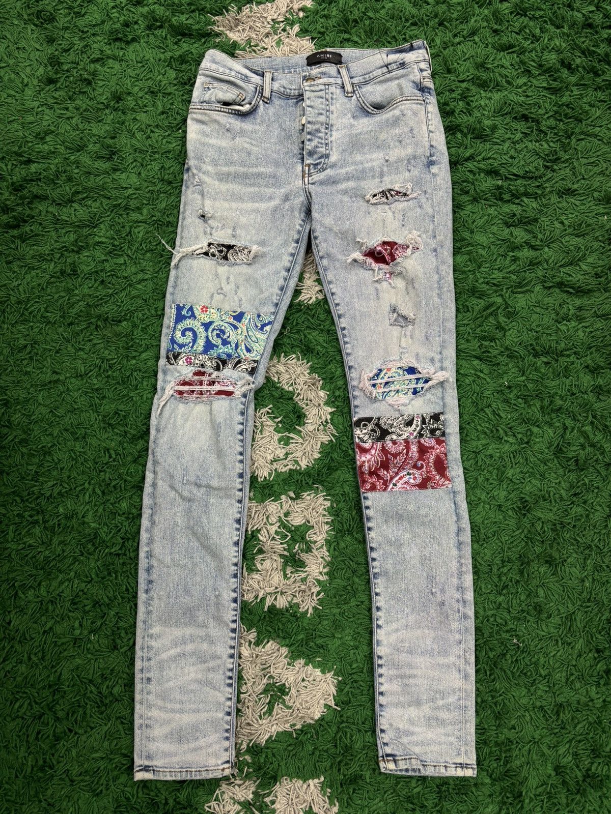 Amiri Amiri blue bandana paisley jeans 32 Size US 32 / EU 48 - 1 Thumbnail