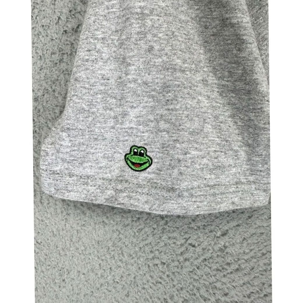 Vintage Senior Frogs T-Shirt Mens L Gray Graphic Print Short Sleeve Tee Casual EUC Size US L / EU 52-54 / 3 - 6 Thumbnail
