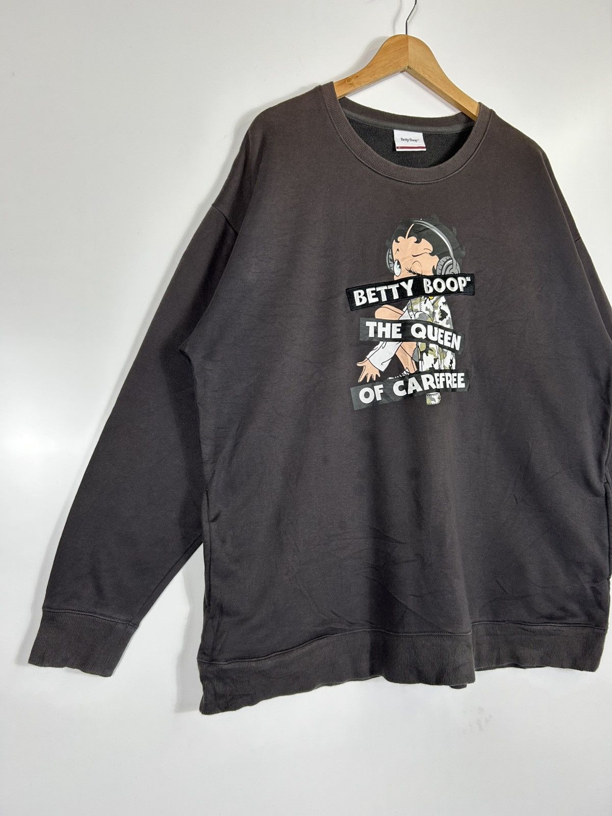 Anime 🔥Betty Boop Dark Grey Sweatshirt - 5L Size US XL / EU 56 / 4 - 2 Thumbnail