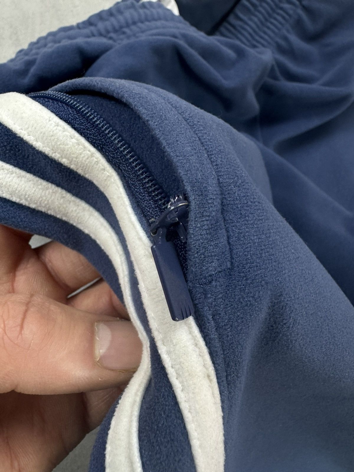 Vintage Adidas Velour Track Pants Vintage Three Stripes 2004 Size US 32 / EU 48 - 10 Thumbnail