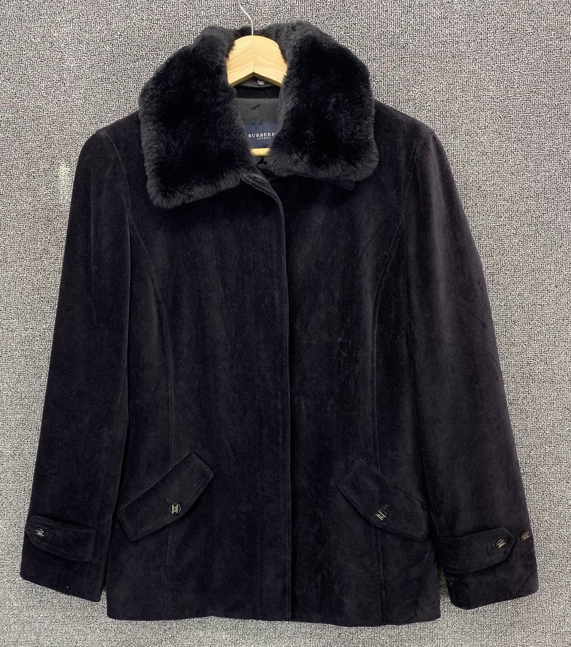 Burberry Vintage Burberry London Faux Fur Hooded Velvet Jacket Size XS / US 0-2 / IT 36-38 - 1 Thumbnail