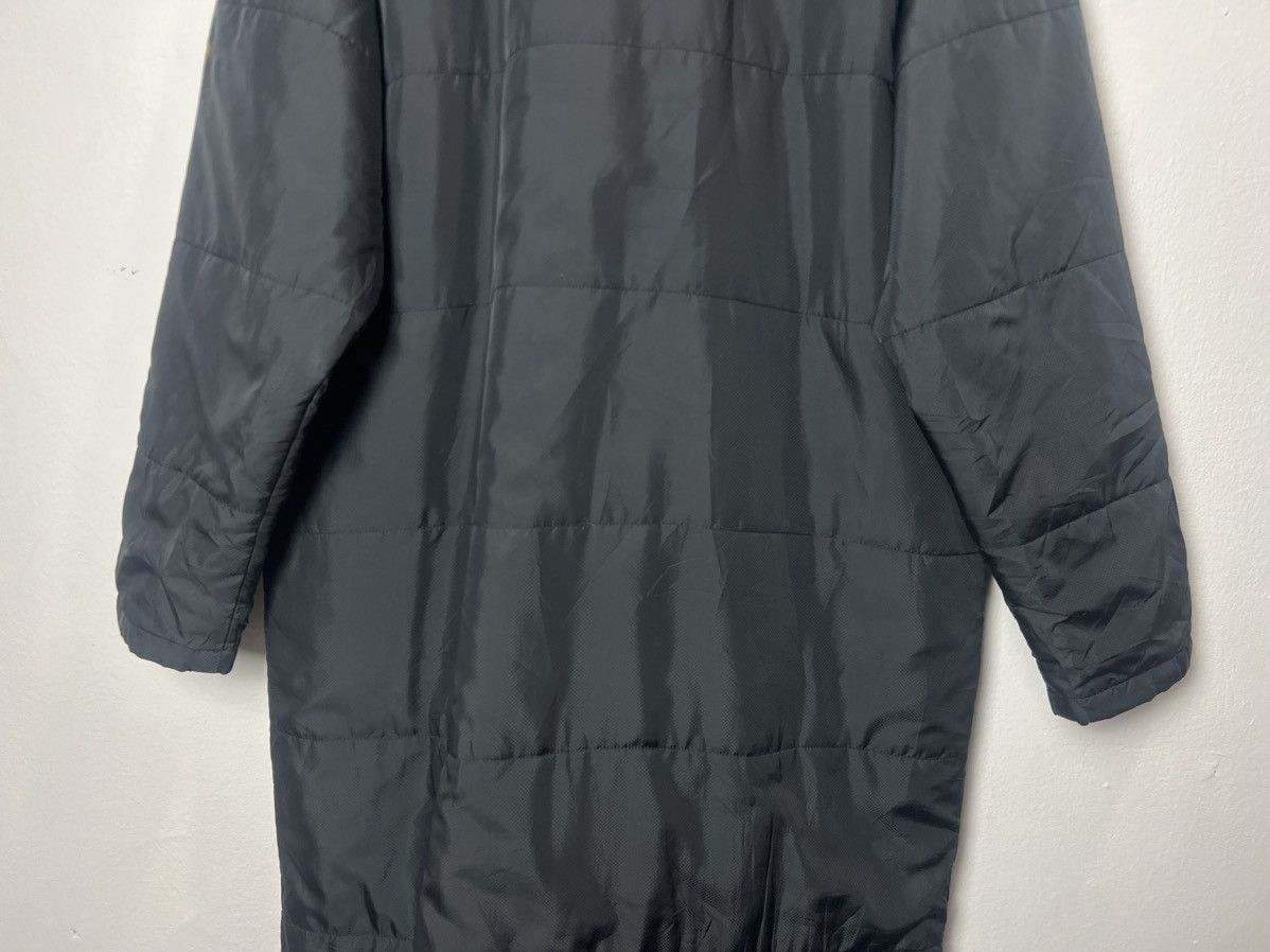 Vintage Vintage Umbro Padded Bench Long Trench Jacke Size US M / EU 48-50 / 2 - 7 Thumbnail