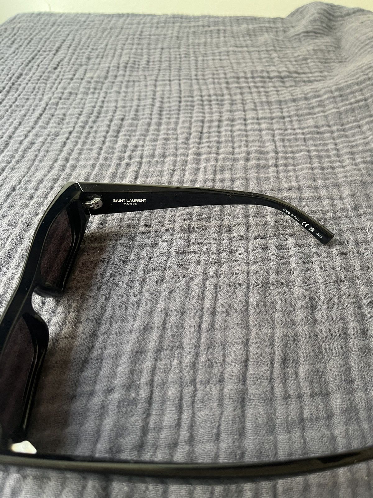 Saint Laurent Paris SAINT LAURENT Black SL 553 Sunglasses Size ONE SIZE - 4 Thumbnail