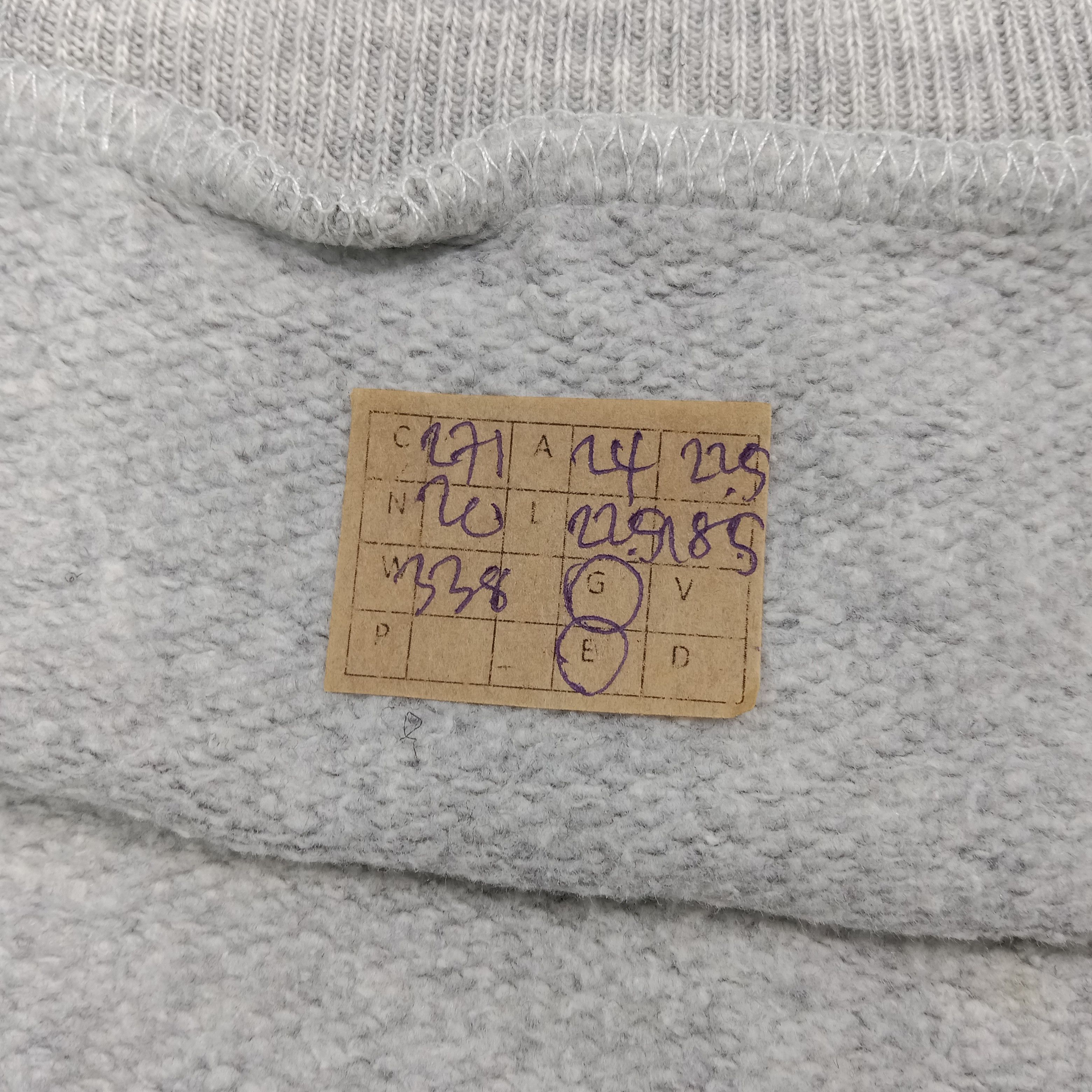 Yves Saint Laurent Yves Saint Laurent Designer Embroidery Sweatshirt C271N20 Size US L / EU 52-54 / 3 - 8 Thumbnail