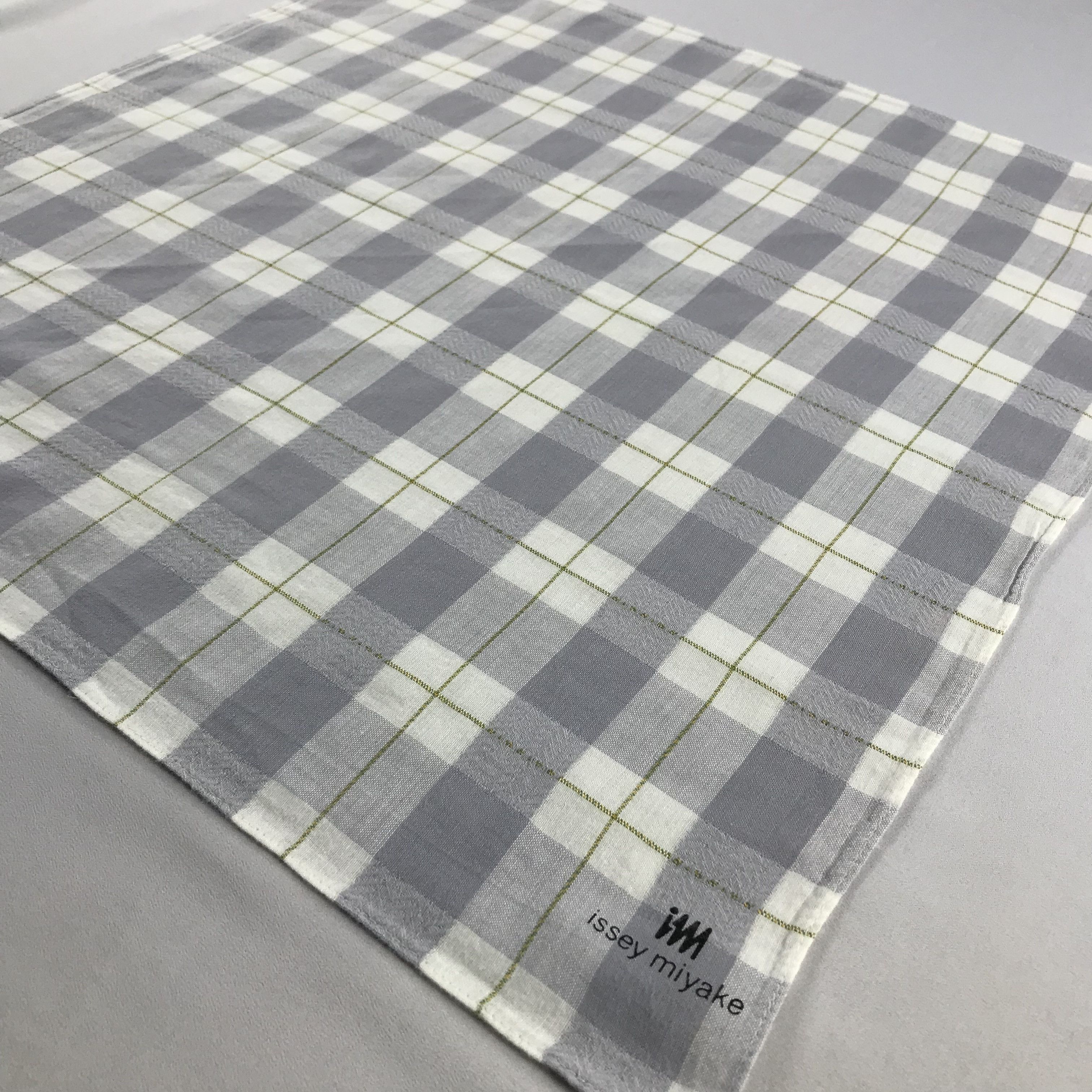 Issey Miyake Issey Miyake Handkerchief / Bandana / Neckerchief C702 Size ONE SIZE - 4 Thumbnail