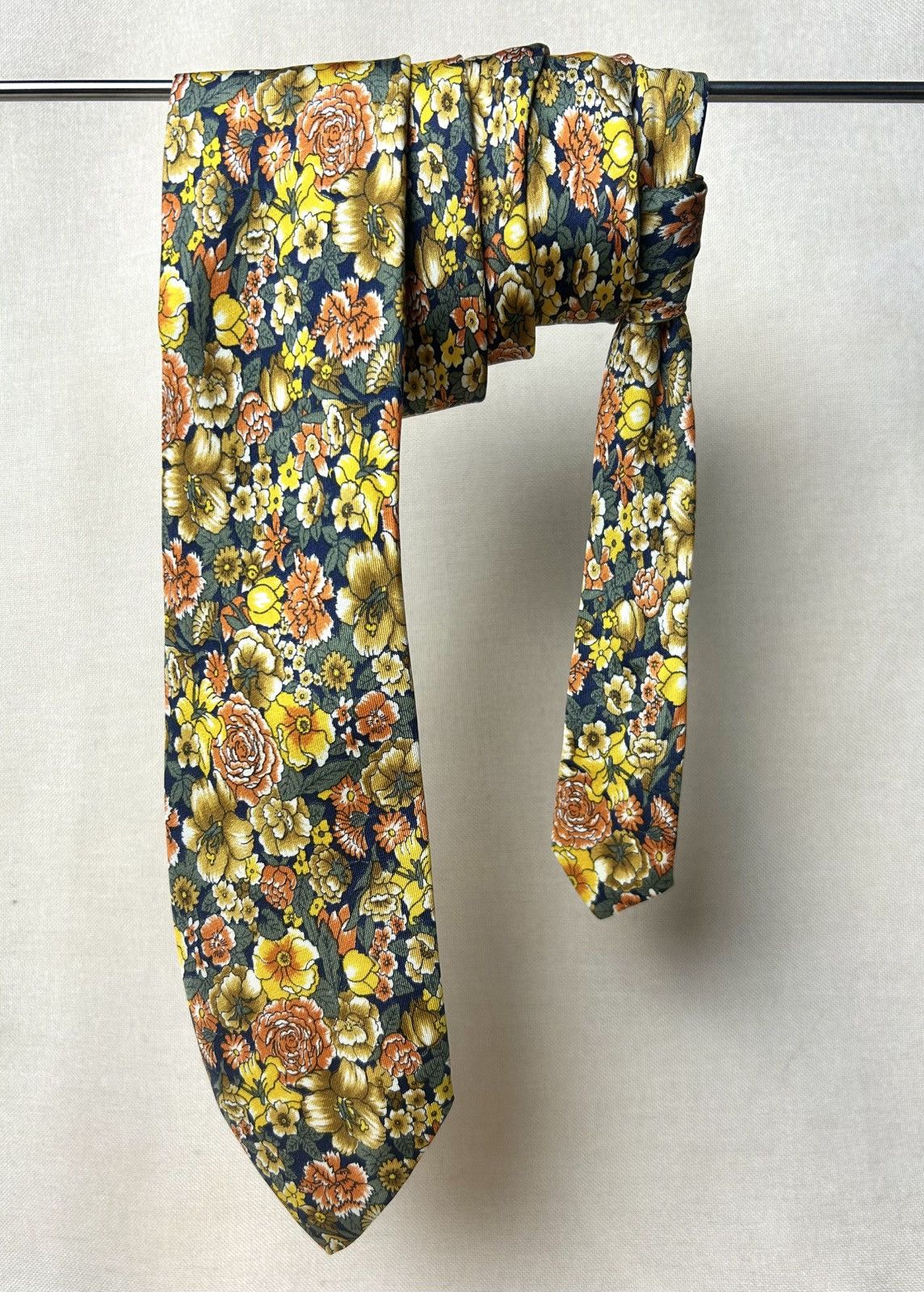 Other Nina Ricci multicolour floral Silk Mens Tie Size ONE SIZE - 1 Thumbnail