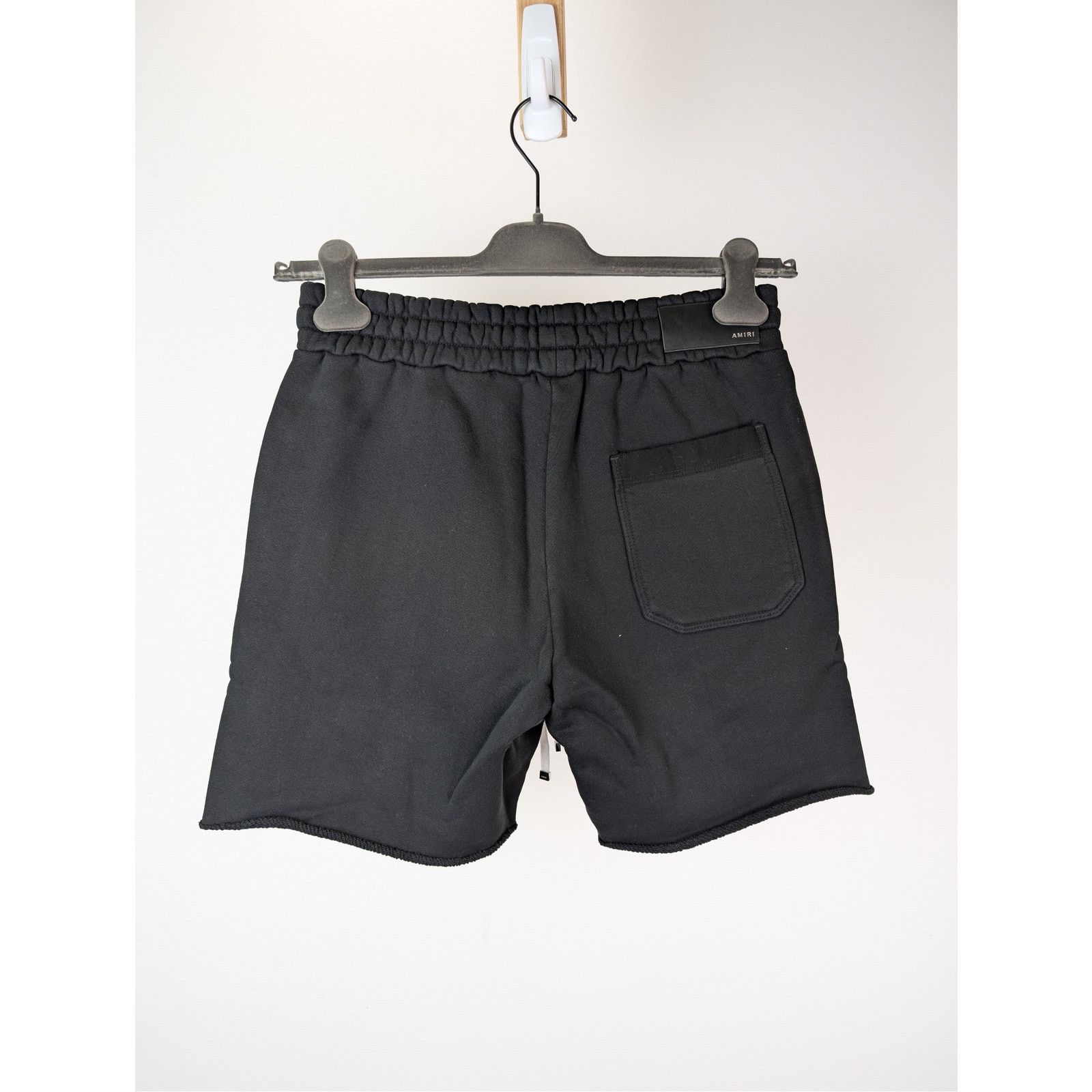 Amiri o1rshd1 Dubai Exclusive Sweatshort in Black Size US 30 / EU 46 - 17 Thumbnail