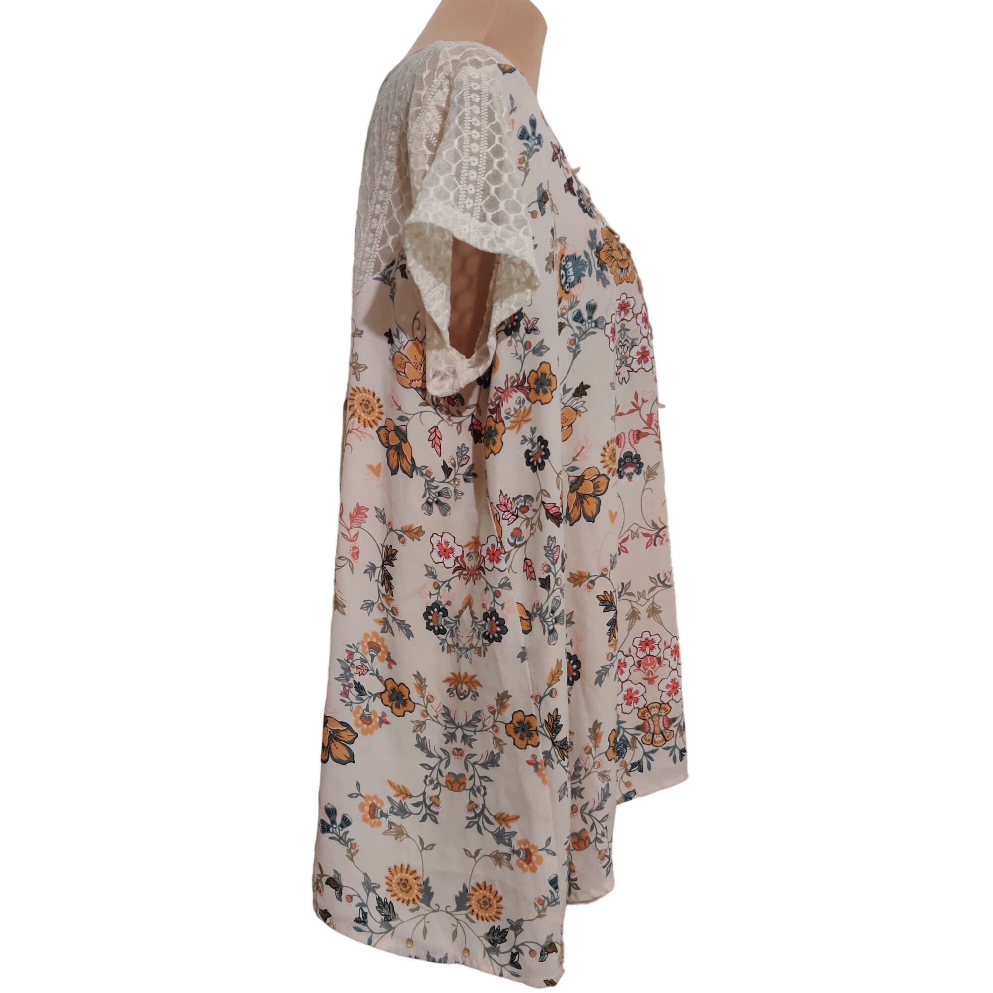 Other Loralette Womens Plus Size Blouse Floral Lace Cream Coquette Size 3XL / US 20-22 - 3 Thumbnail