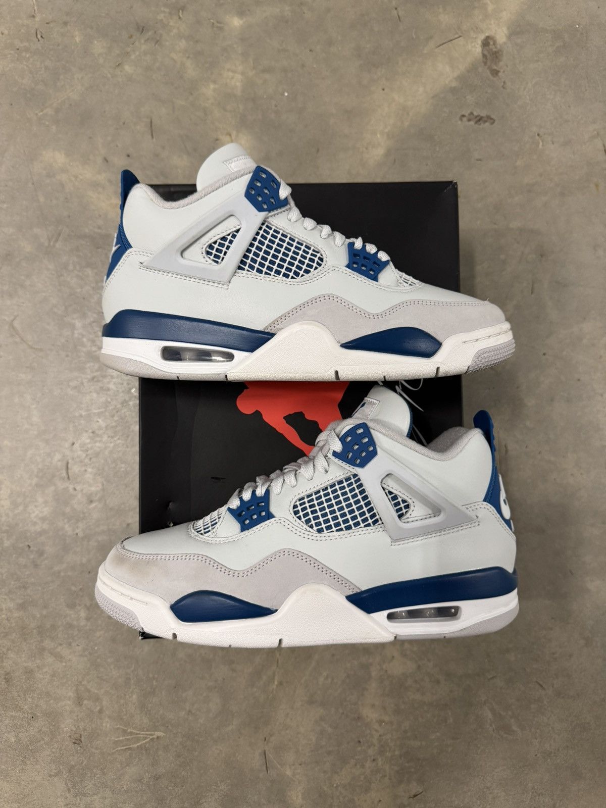 Jordan Brand Jordan 4 Retro OG Military Blue 2024 Size 8 Size US 8 / EU 41 - 2 Thumbnail