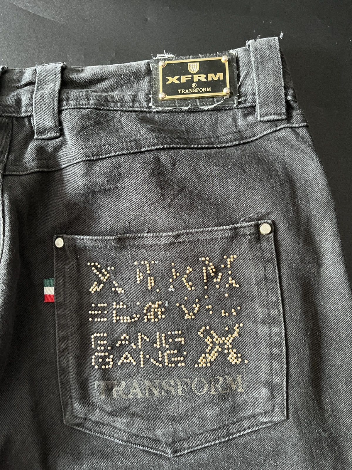 KMRii Distressed Xfrm TransForm Size US 32 / EU 48 - 8 Thumbnail