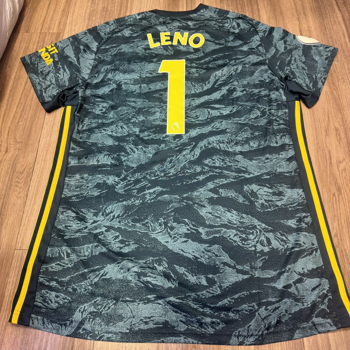 Adidas Arsenal 19/20 goalkeeper gk shirt #1 Leno Size US XL / EU 56 / 4 - 2 Thumbnail