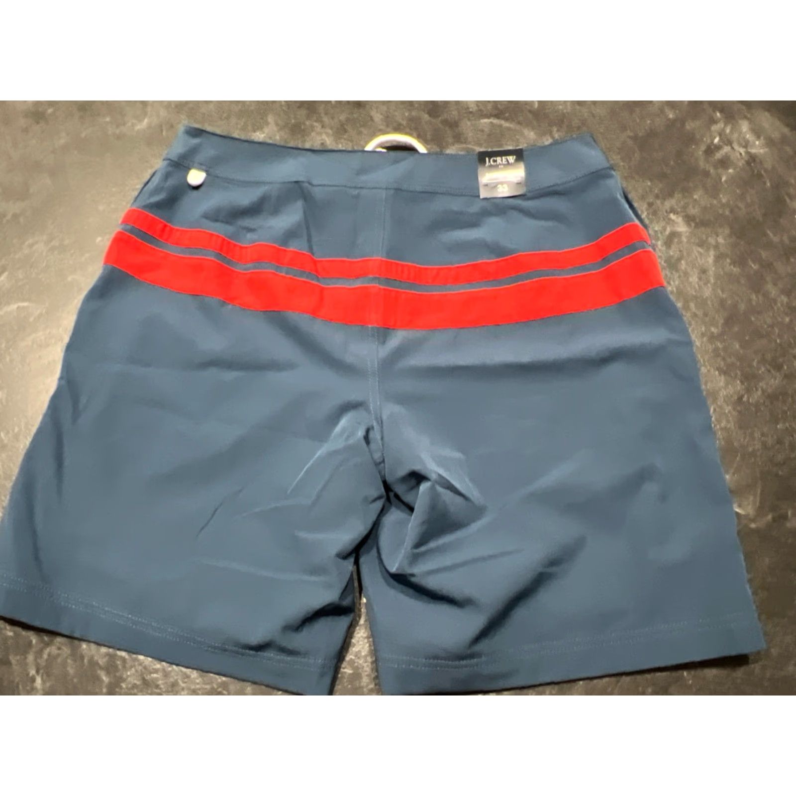 J.Crew J. Crew Board Shorts Men Swim Trunks Lined Blue Red Size 33 Inseam 9 | 9 Inseam | Regular Size 33 | Swim Bottom Style Size US 33 - 5 Thumbnail