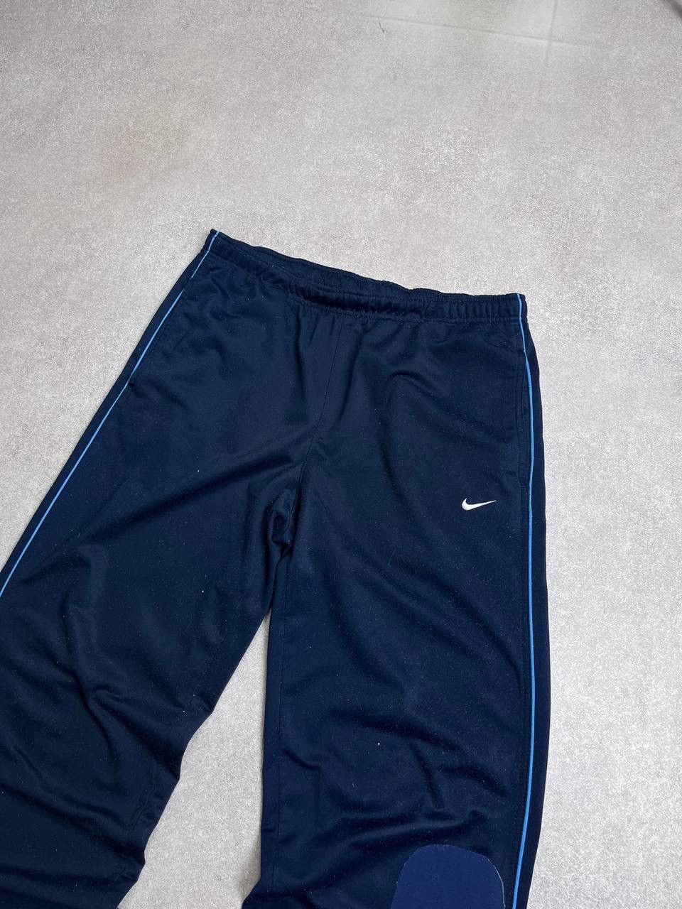 Nike × Vintage Vintage Nike Retro Swoosh Nylon Tracksuit Y2K M Size US M / EU 48-50 / 2 - 9 Thumbnail