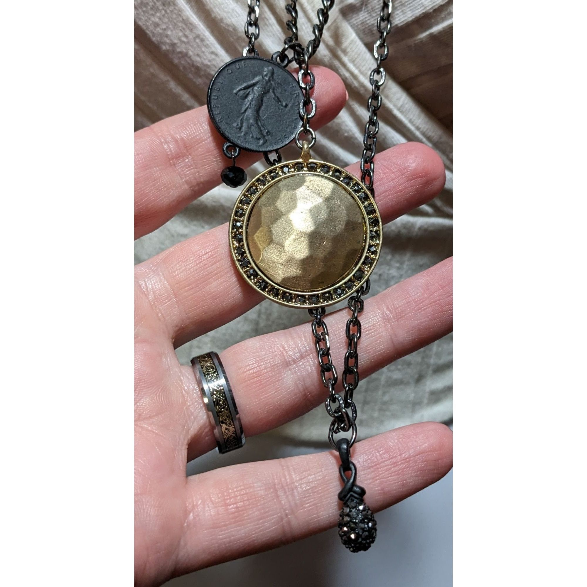 Other Multilayer Medallion Necklace Size ONE SIZE - 9 Thumbnail