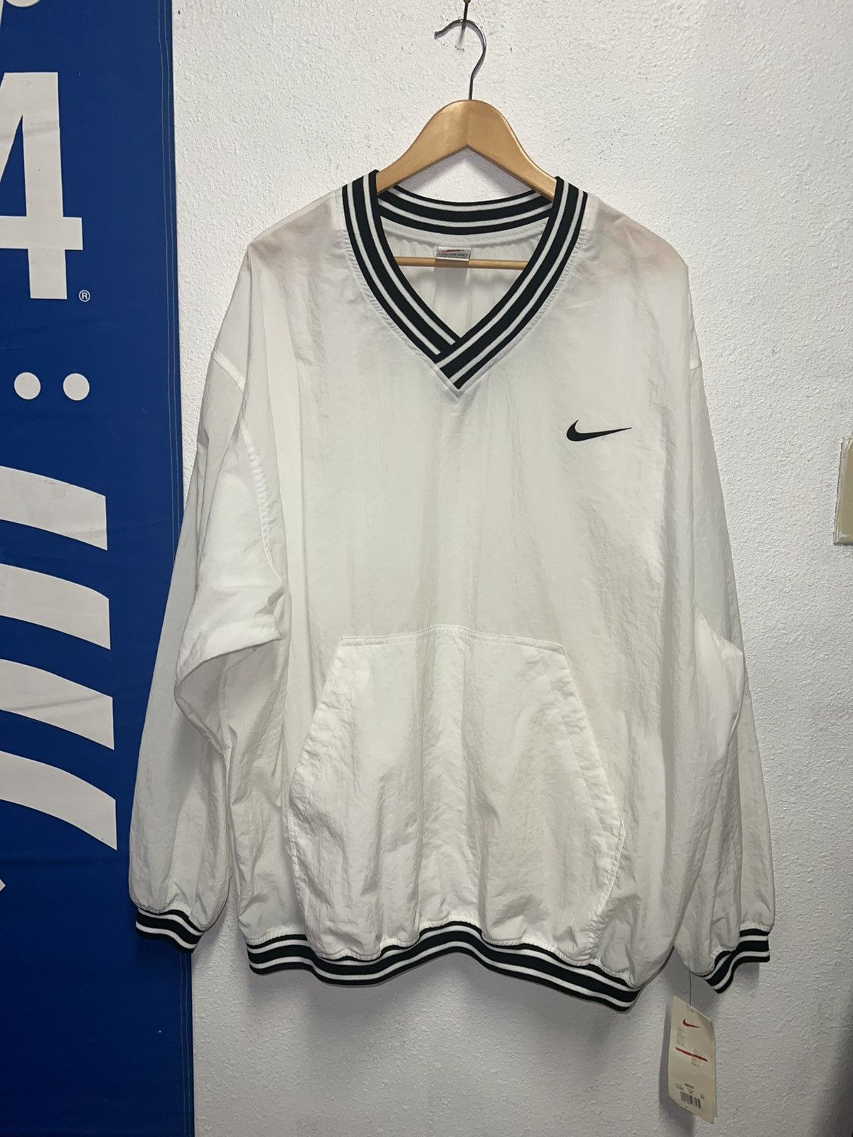 Nike Vintage 1990s 90s NIKE White Pullover Windbreaker Jacket 2XL Size US XXL / EU 58 / 5 - 1 Thumbnail