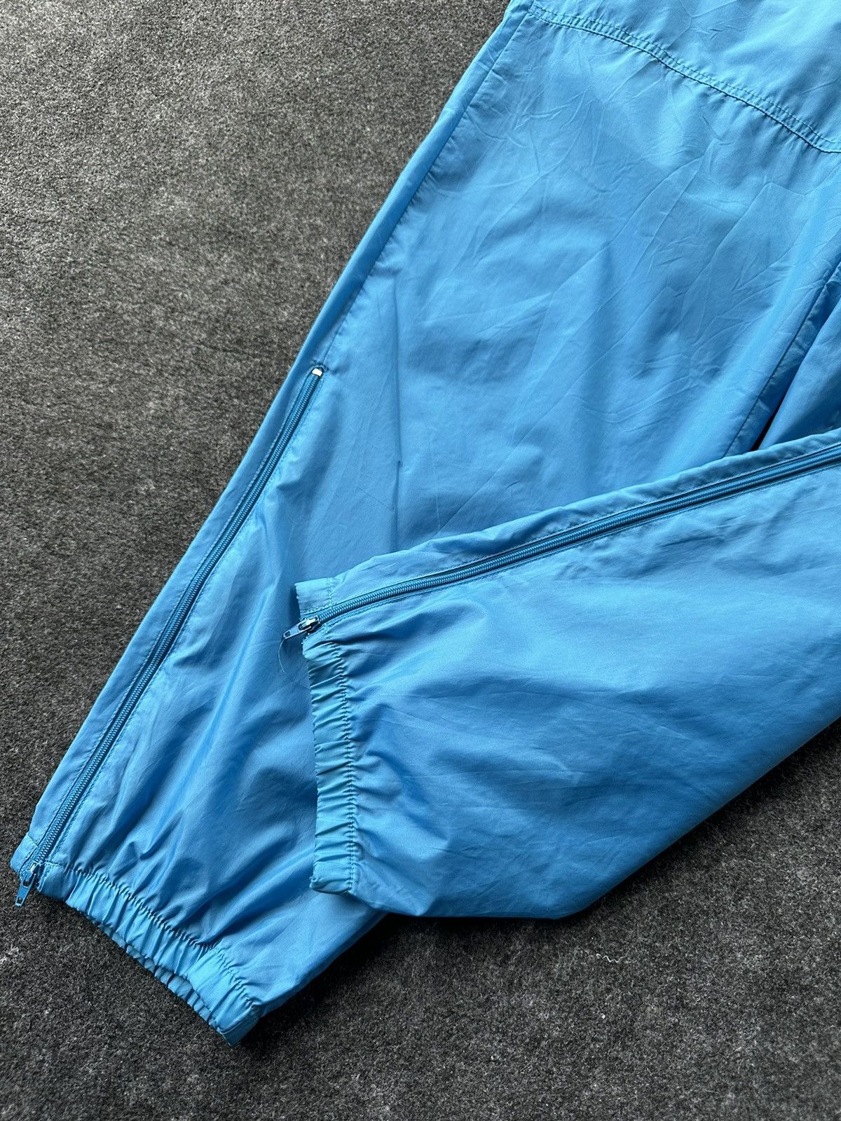 Vintage Vintage Nike 80s Nylon Track Pant A259 Size US 34 / EU 50 - 4 Thumbnail