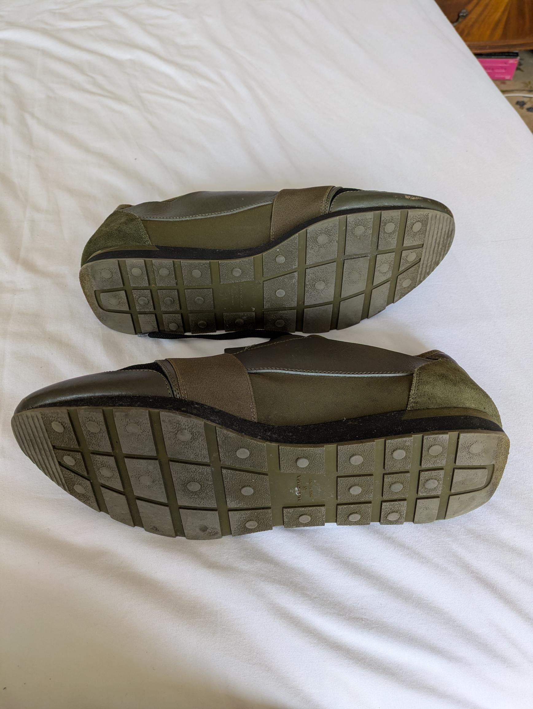Balenciaga Balenciaga Race Runners / Speed Racer in Olive Green Size 45 Size US 12 / EU 45 - 5 Thumbnail