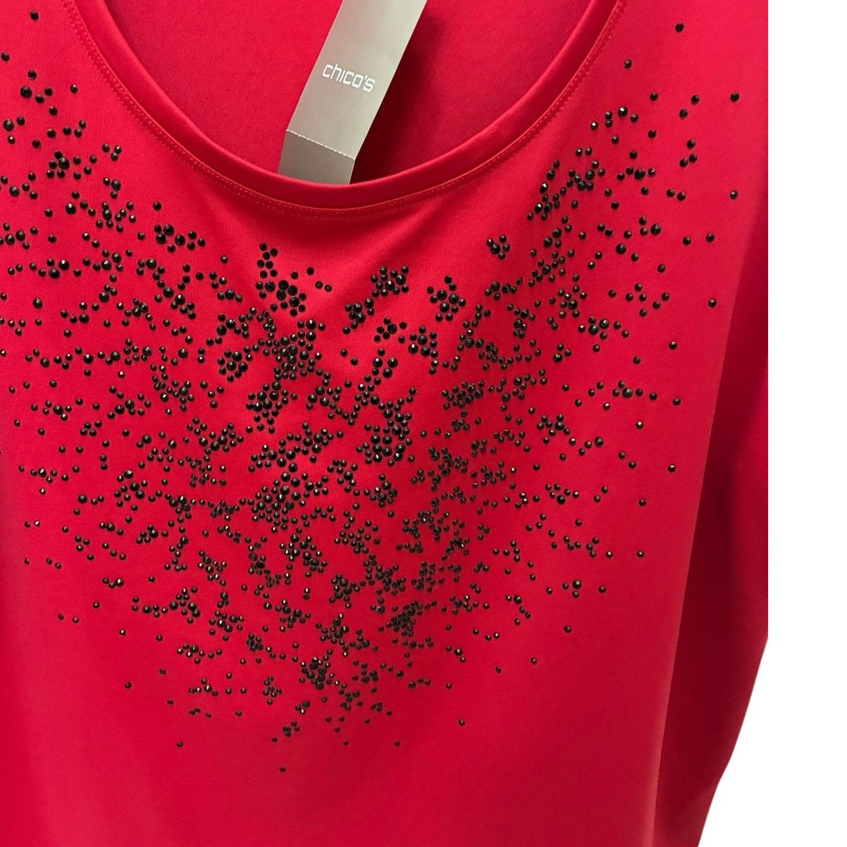 Chicos Zenergy Chico’s Tech Chamile embellished top NWT Size M / US 6-8 / IT 42-44 - 3 Thumbnail