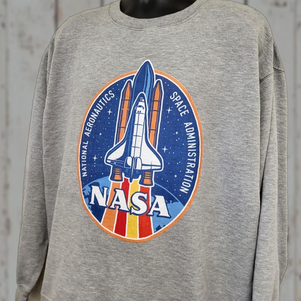 NASA NASA Sweatshirt Men 2XL Gray Long Sleeve Crew Neck Graphic Print Galaxy Space NASA Brand Crewneck Pullover Sweatshirt Mens Size US XXL / EU 58 / 5 - 1 Thumbnail