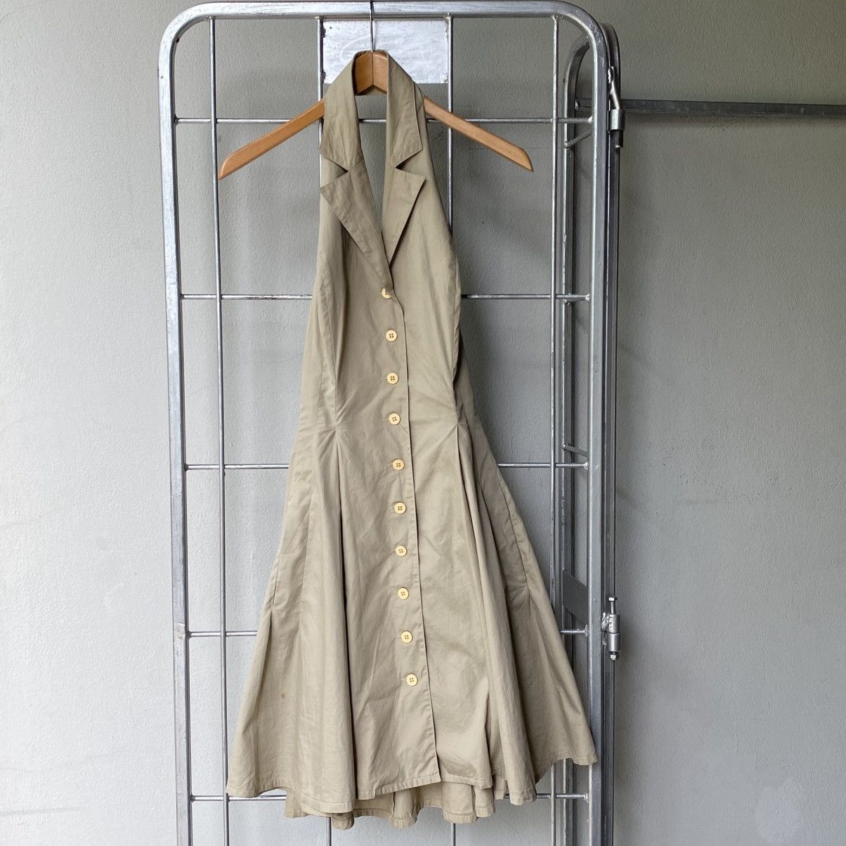 Norma Kamali NORMA KAMALI Beige Halter Button-Down Dress Size M / US 6-8 / IT 42-44 - 18 Thumbnail