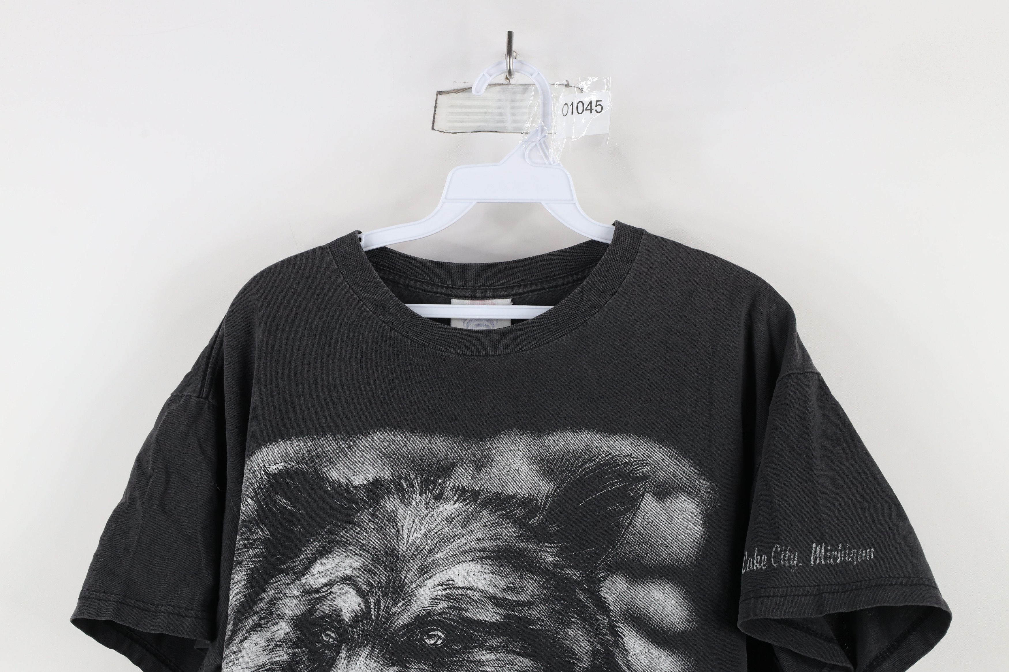 Vintage Vintage 90s Streetwear Nature Bear All Over Print T-Shirt Size US L / EU 52-54 / 3 - 2 Thumbnail