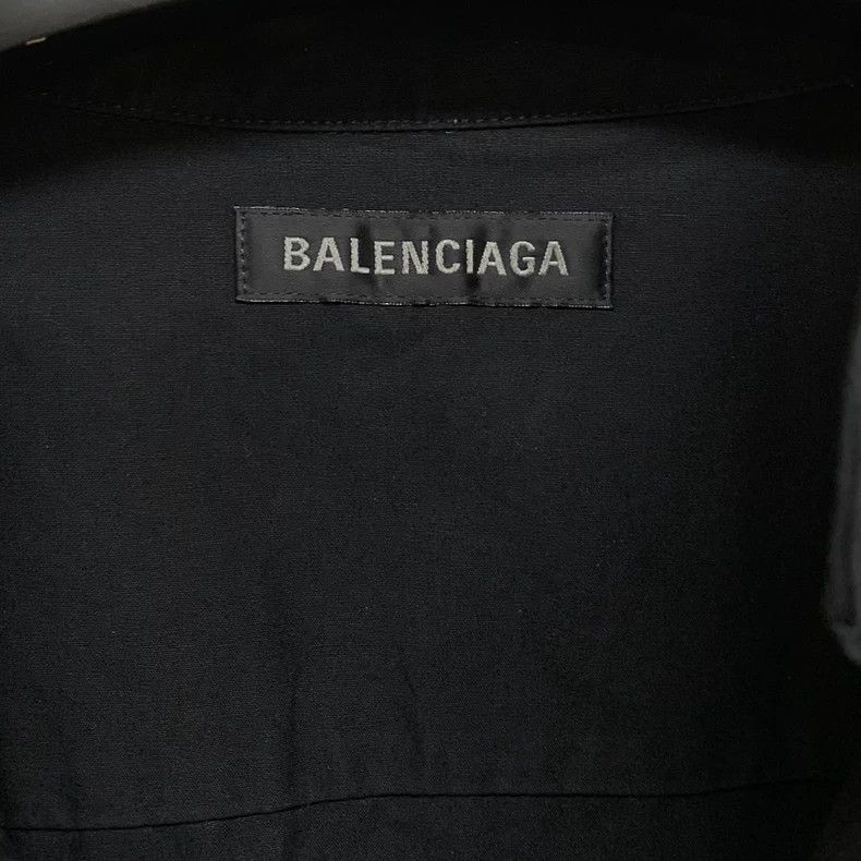 Balenciaga Balenciaga size 37 24 New Splash Ink Doodle Coke Cardigan Size US M / EU 48-50 / 2 - 3 Thumbnail