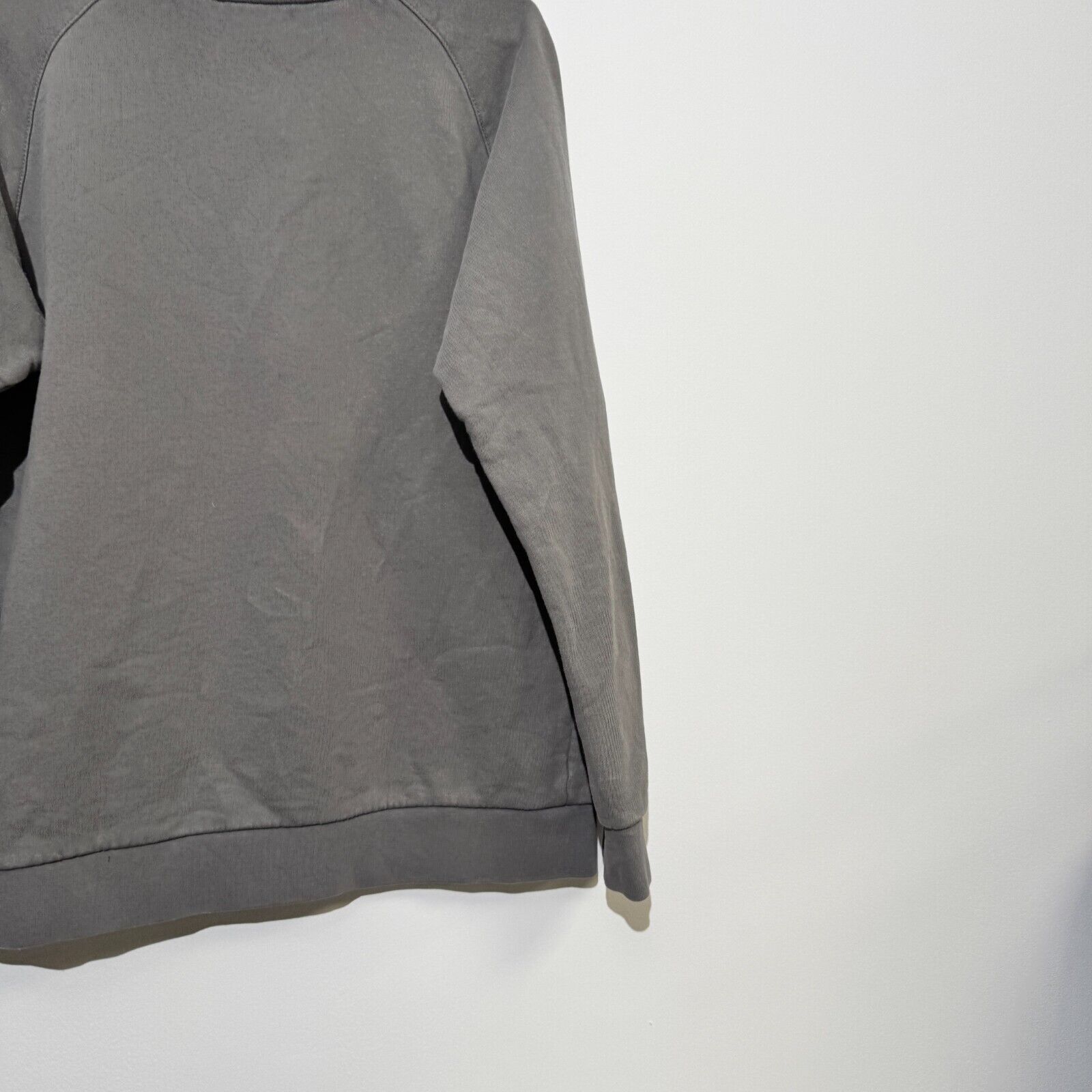 Adidas × Vintage Vintage Adidas Unisex Gray Cotton Crewneck Size S Gosha YZY Size US S / EU 44-46 / 1 - 12 Thumbnail