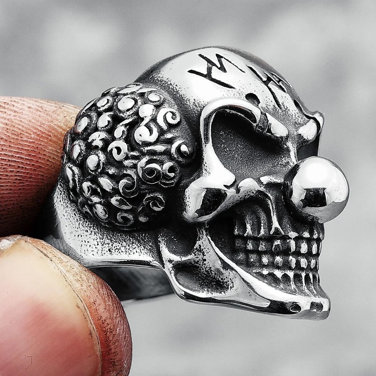 Jewelry Joker Skull Ring Jewelry Streetwear Fashion Gift Size ONE SIZE - 5 Thumbnail