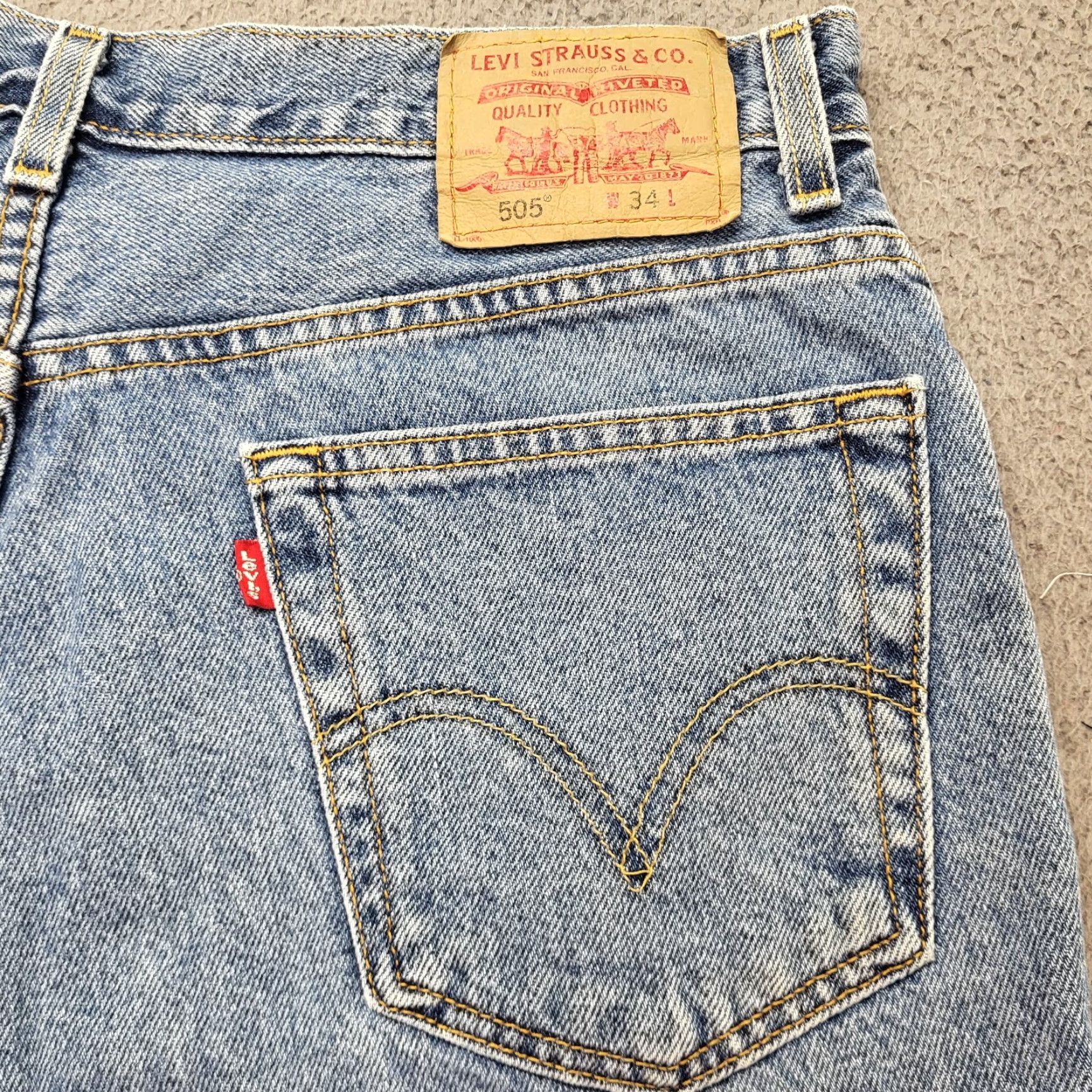 Levi's Levi's 505 Jean Shorts Men’s Size 34 Blue Denim Red Tab Casual Adult School Play Bermuda Shorts Regular Rise 5-Pocket Denim Blue Mens Size US 34 / EU 50 - 3 Thumbnail