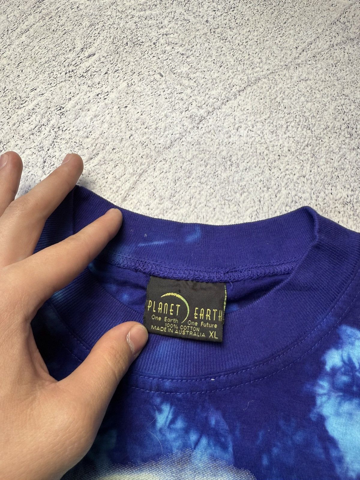 The Mountain Vintage Planet Earth Dolphin Moonlight Tie Dye Shirt Size US XL / EU 56 / 4 - 22 Thumbnail